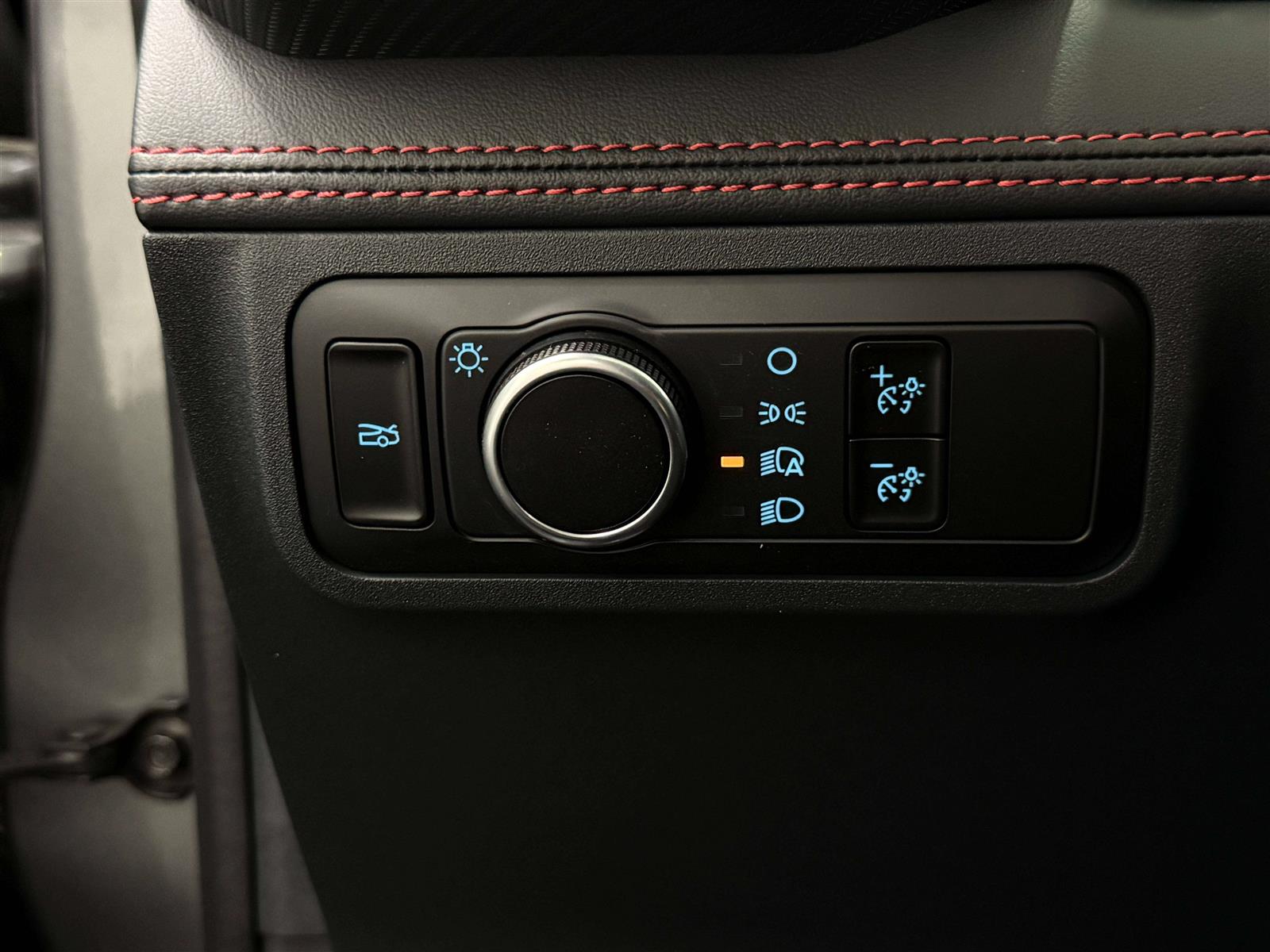 2026 Ford Mustang ECOBOOST PREMIUM NITE PONY PACKAGE B&O AUDIO - Thumbnail 18