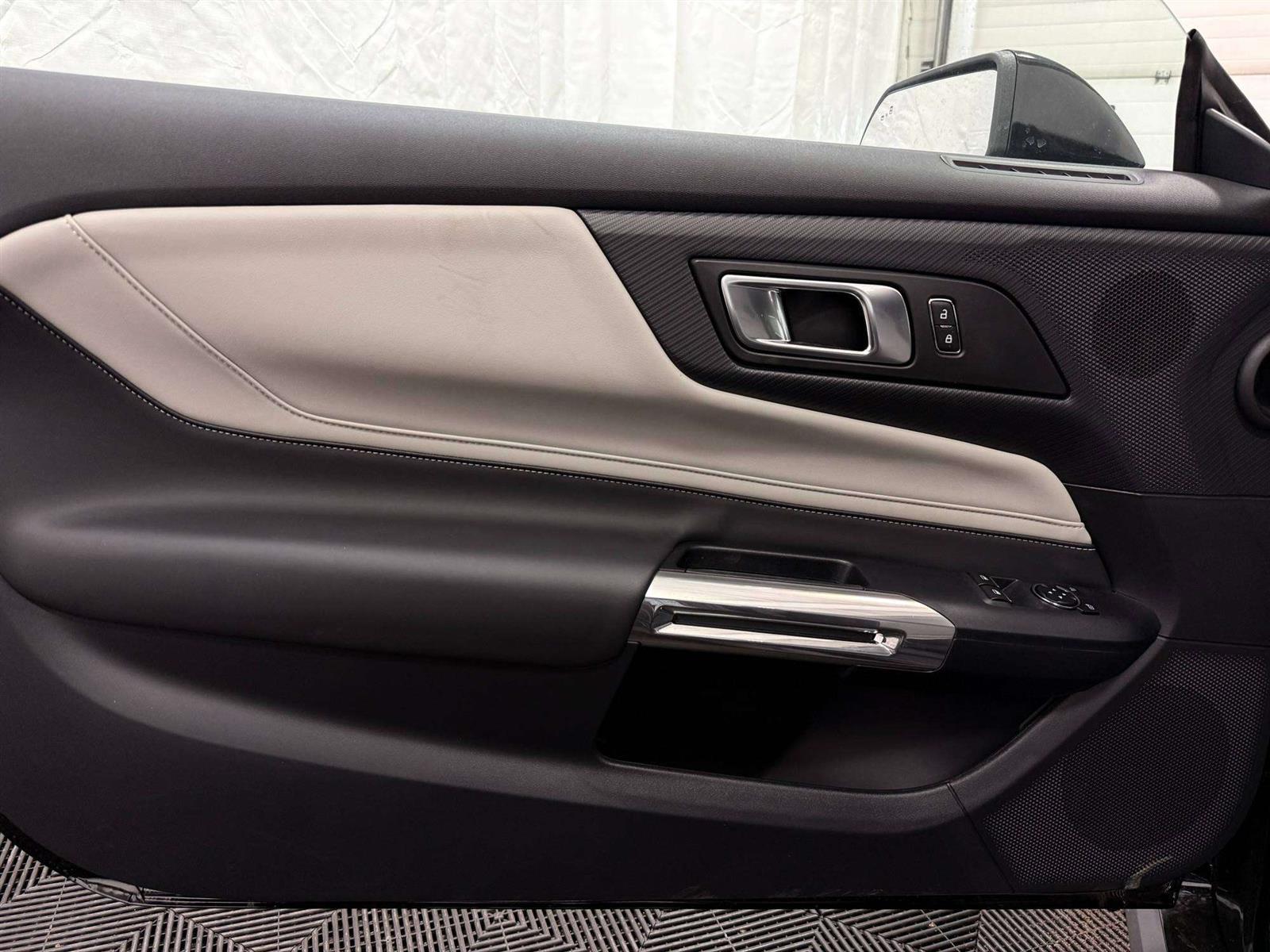 2026 Ford Mustang GT PREMIUM NITE PONY PACKAGE RECARO SEATS - Thumbnail 14