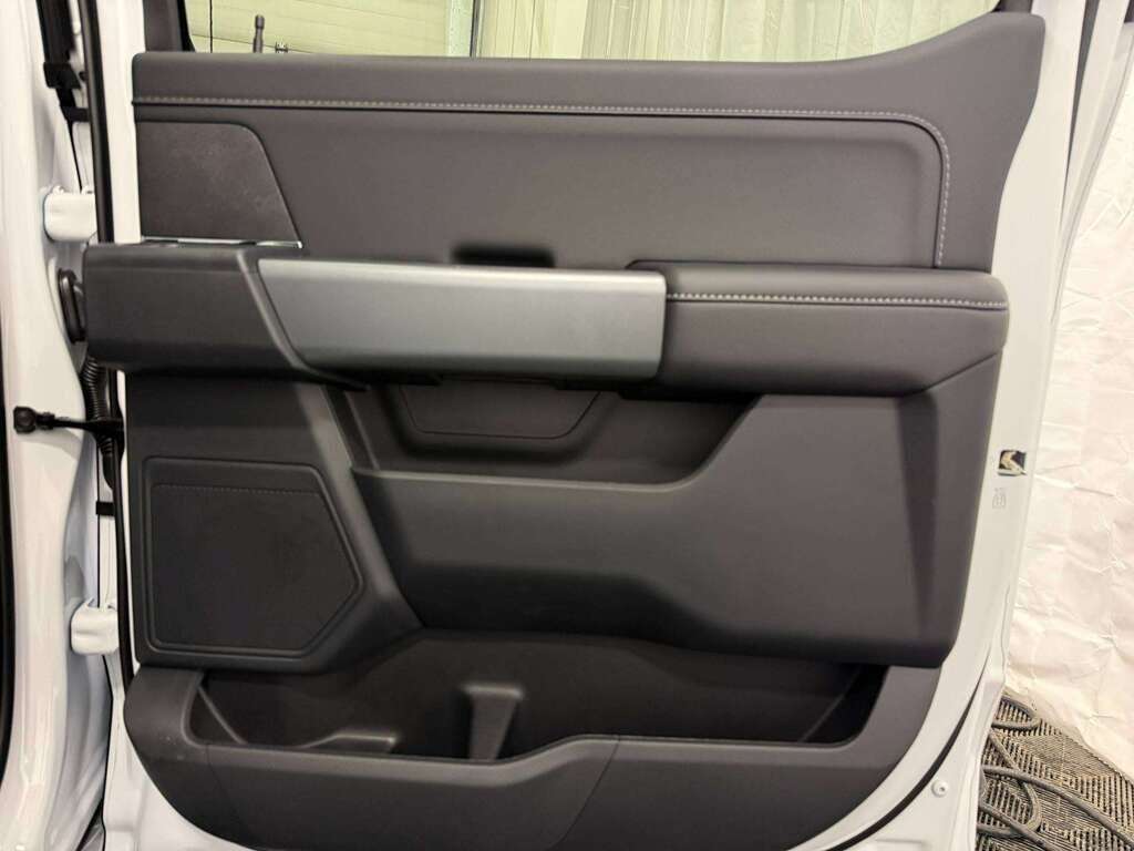 2026 Ford F-150 XLT BLACK APPEARANCE PACKAGE 360 DEGREE CAMERA - Thumbnail 38
