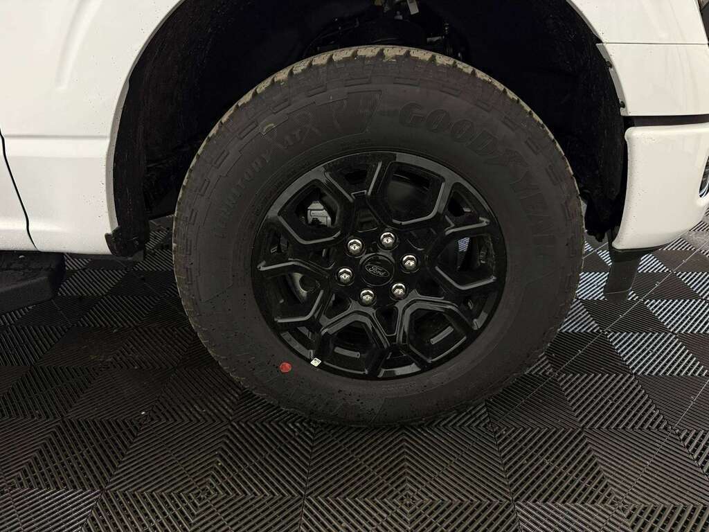 2026 Ford F-150 XLT BLACK APPEARANCE PACKAGE 360 DEGREE CAMERA - Thumbnail 4