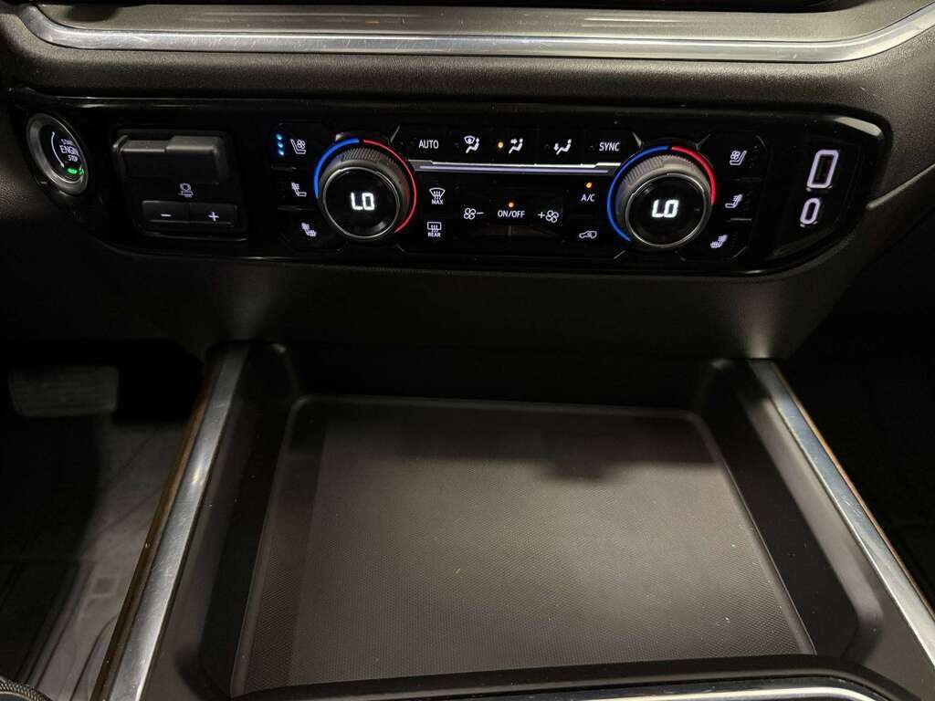 2024 Chevrolet Silverado 3500 HIGH COUNTRY 6.6 DIESEL DRW - Thumbnail 35