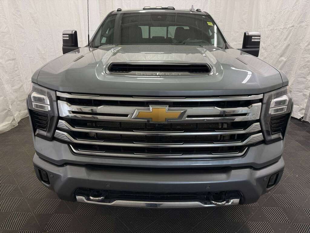 2024 Chevrolet Silverado 3500 HIGH COUNTRY 6.6 DIESEL DRW - Thumbnail 5