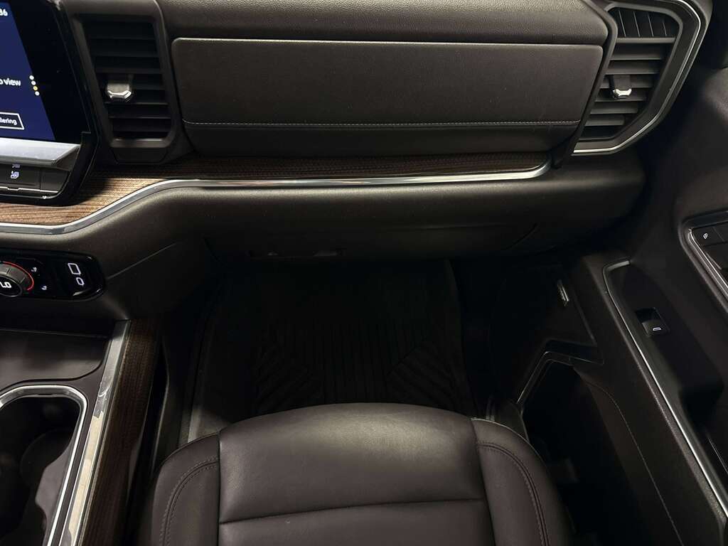2024 Chevrolet Silverado 1500 RST | 3.0L DIESEL Z71 | HEATED LEATHER - Thumbnail 38