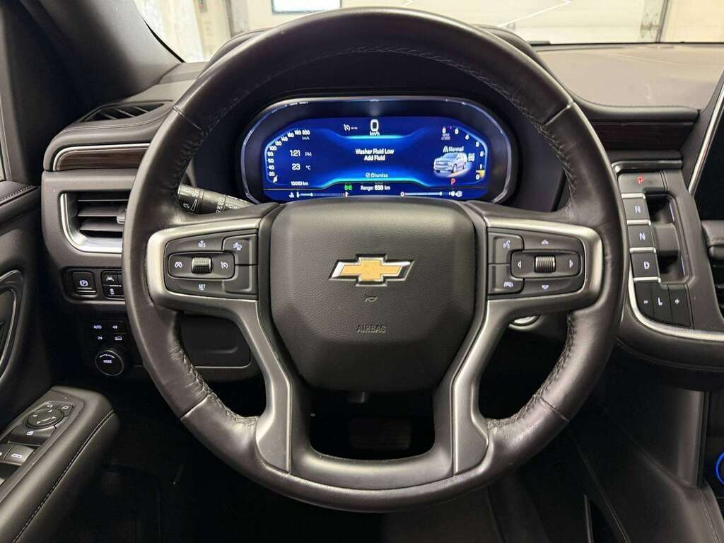 2023 Chevrolet Suburban LT 7 PASSENGER | HEATED LEATHER | NAV | LANE KEEP - Thumbnail 24