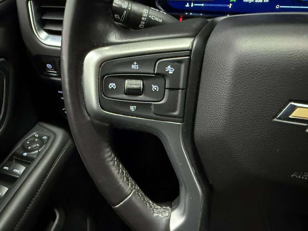 2023 Chevrolet Suburban LT 7 PASSENGER | HEATED LEATHER | NAV | LANE KEEP - Thumbnail 25