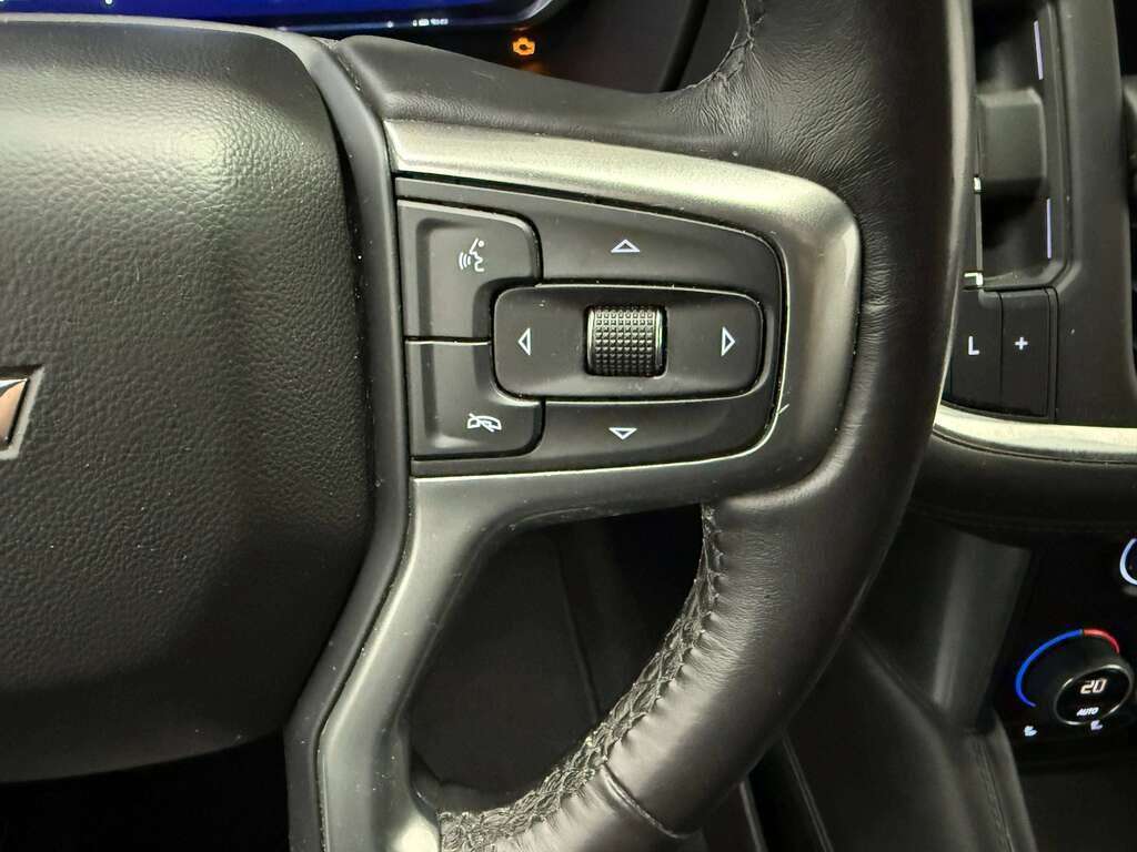 2023 Chevrolet Suburban LT 7 PASSENGER | HEATED LEATHER | NAV | LANE KEEP - Thumbnail 26