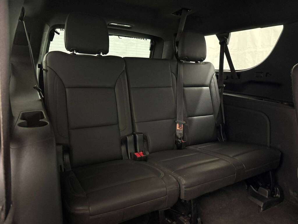 2023 Chevrolet Suburban LT 7 PASSENGER | HEATED LEATHER | NAV | LANE KEEP - Thumbnail 39