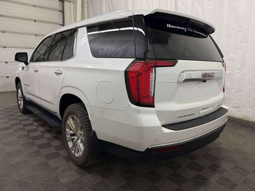 2021 GMC Yukon SLT 7 PASSENGER | HEATED LEATHER | NAV | SUNROOF - Thumbnail 11