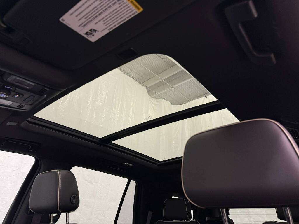 2021 GMC Yukon SLT 7 PASSENGER | HEATED LEATHER | NAV | SUNROOF - Thumbnail 25