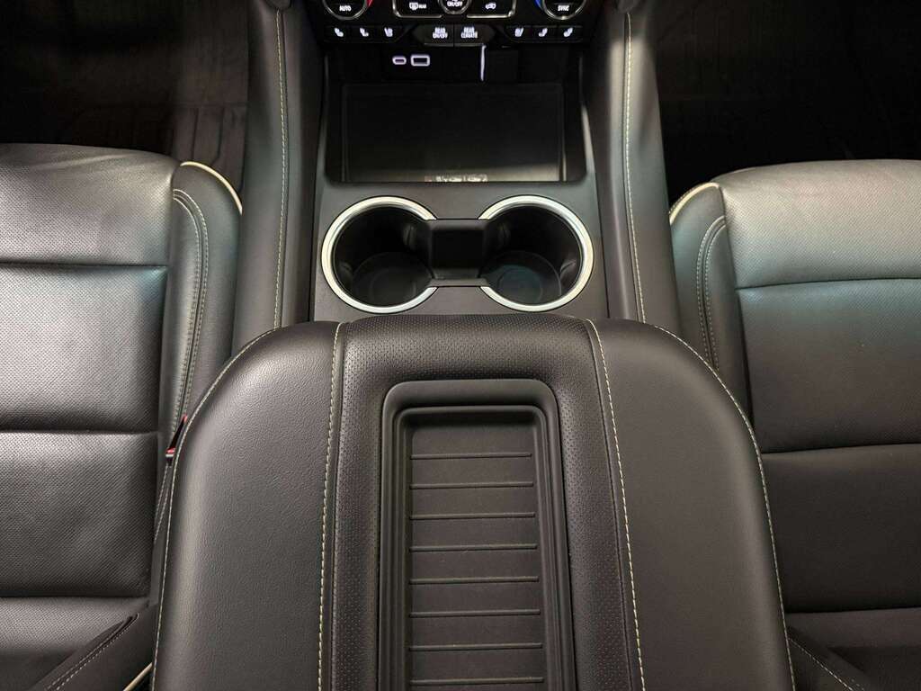 2021 GMC Yukon SLT 7 PASSENGER | HEATED LEATHER | NAV | SUNROOF - Thumbnail 38