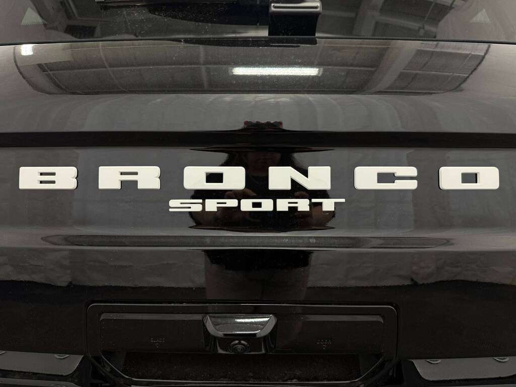 2026 Ford Bronco Sport OUTER BANKS SASQUATCH OUTER BANKS PACKAGE - Thumbnail 11