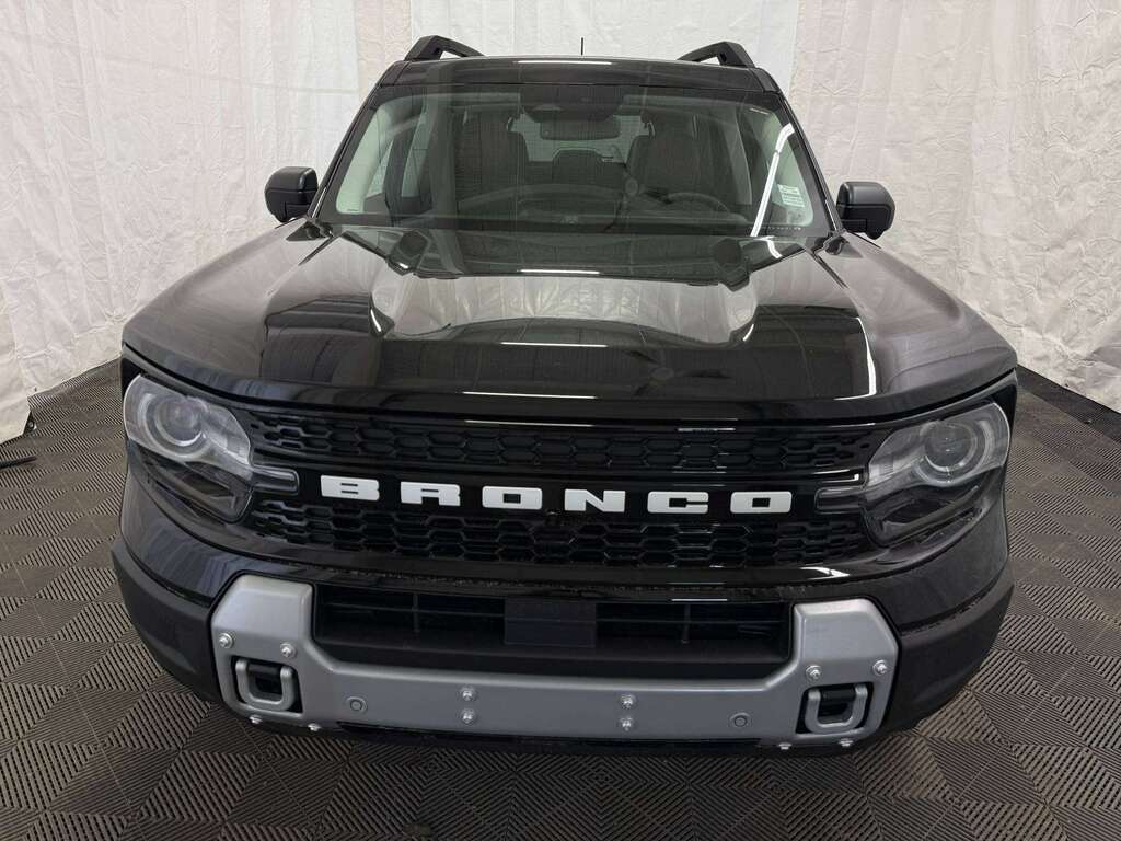 2026 Ford Bronco Sport OUTER BANKS SASQUATCH OUTER BANKS PACKAGE - Thumbnail 4