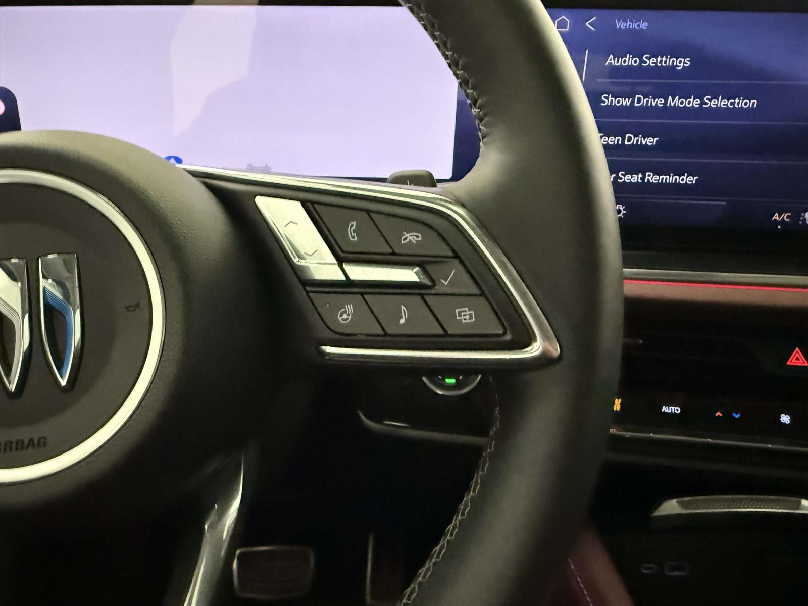2024 Buick Envision SPORT TOURING AWD | HEATED LEATHER | REM START - Thumbnail 29