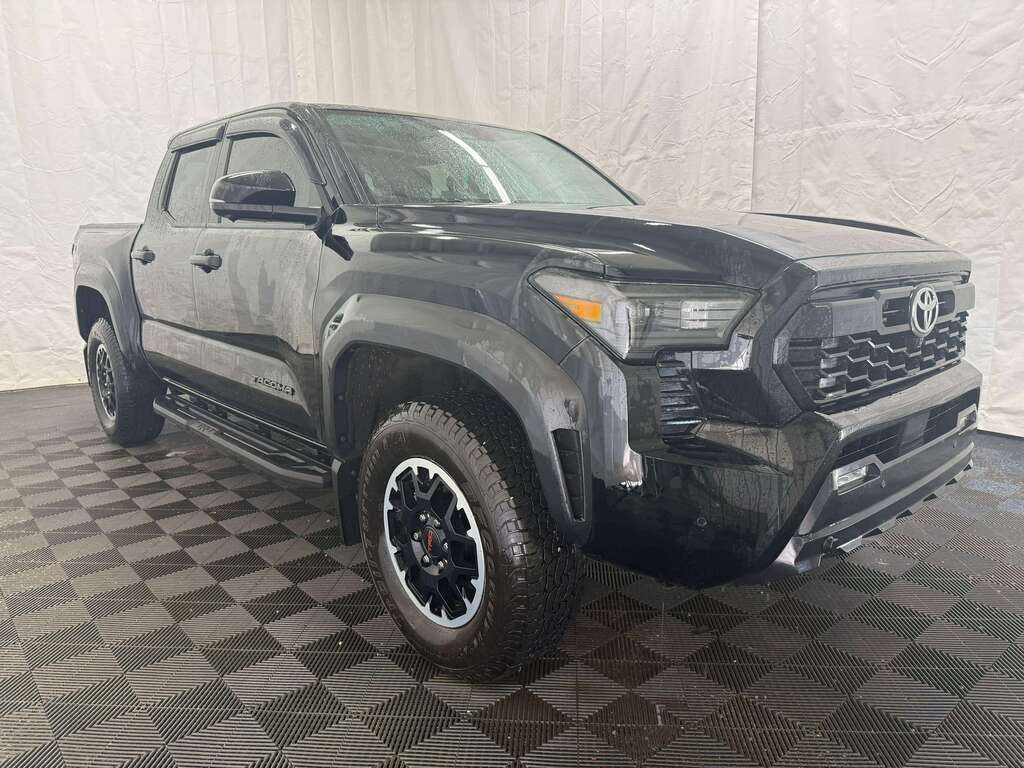 2024 Toyota Tacoma TRD OFF ROAD | HTD/CLD LEATHER | SUNROOF | TONNEAU - Thumbnail 2
