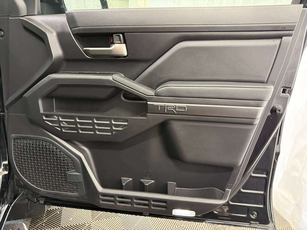 2024 Toyota Tacoma TRD OFF ROAD | HTD/CLD LEATHER | SUNROOF | TONNEAU - Thumbnail 34
