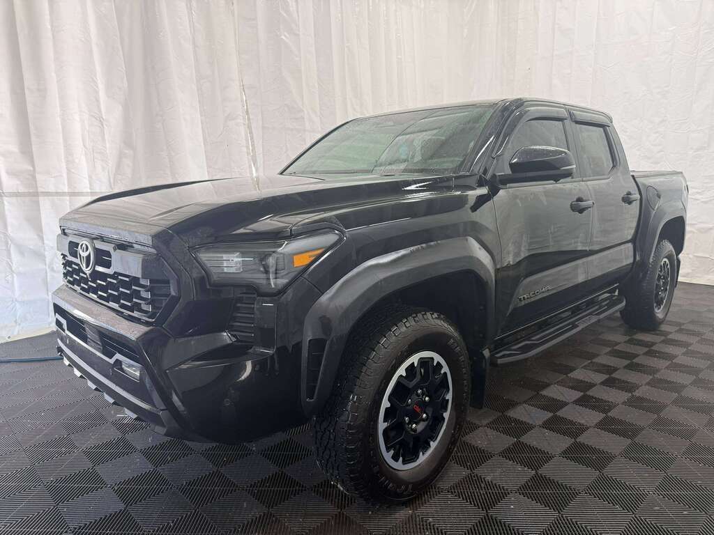 2024 Toyota Tacoma TRD OFF ROAD | HTD/CLD LEATHER | SUNROOF | TONNEAU - Thumbnail 6