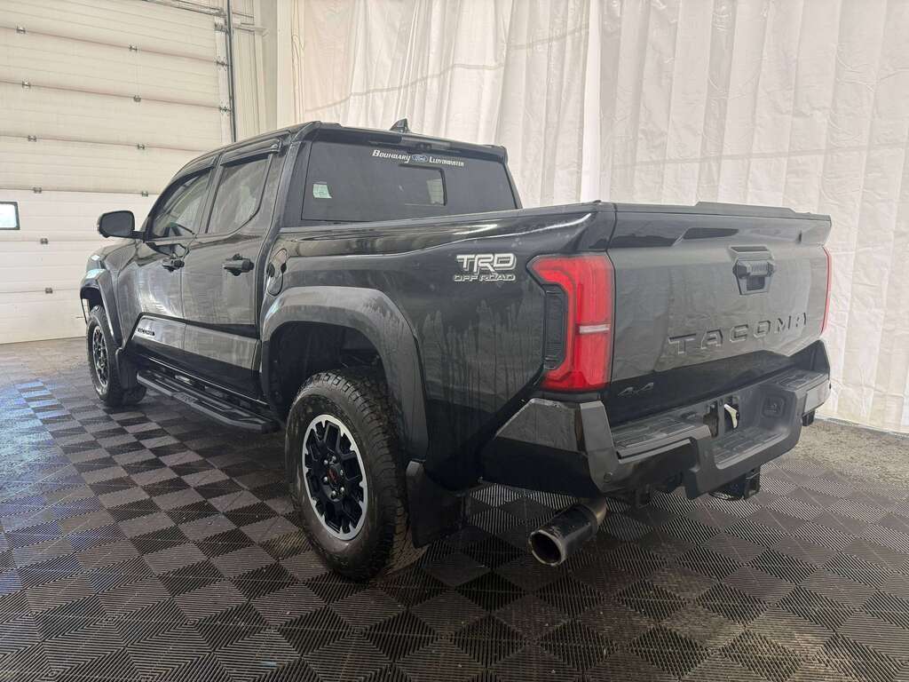 2024 Toyota Tacoma TRD OFF ROAD | HTD/CLD LEATHER | SUNROOF | TONNEAU - Thumbnail 8