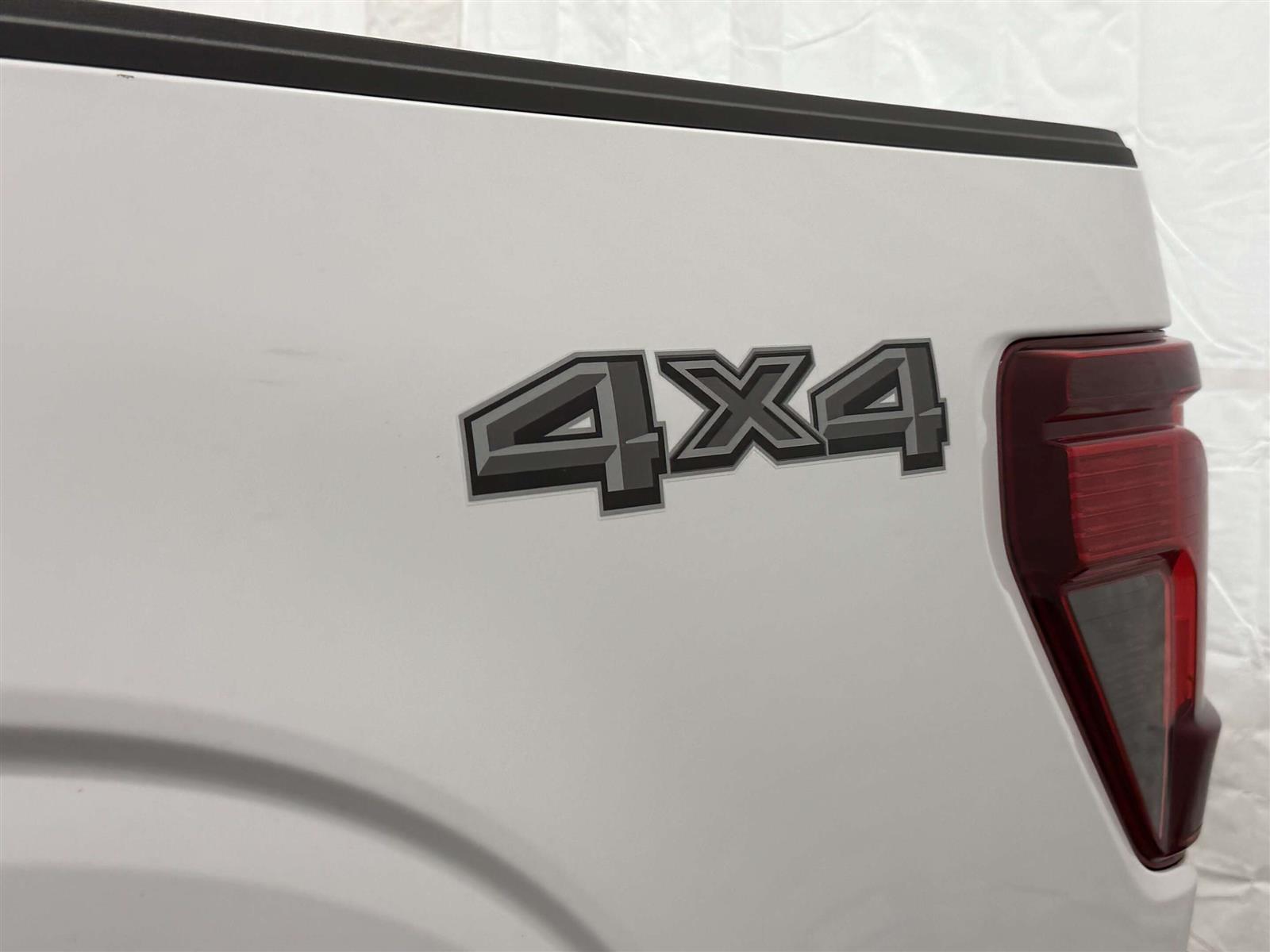 2024 Ford F-150 XLT 5.0L 6.5FT BOX | TOW/HAUL PACKAGE | REV CAM - Thumbnail 10