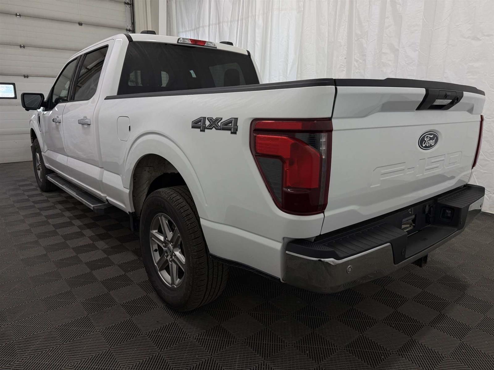 2024 Ford F-150 XLT 5.0L 6.5FT BOX | TOW/HAUL PACKAGE | REV CAM - Thumbnail 12