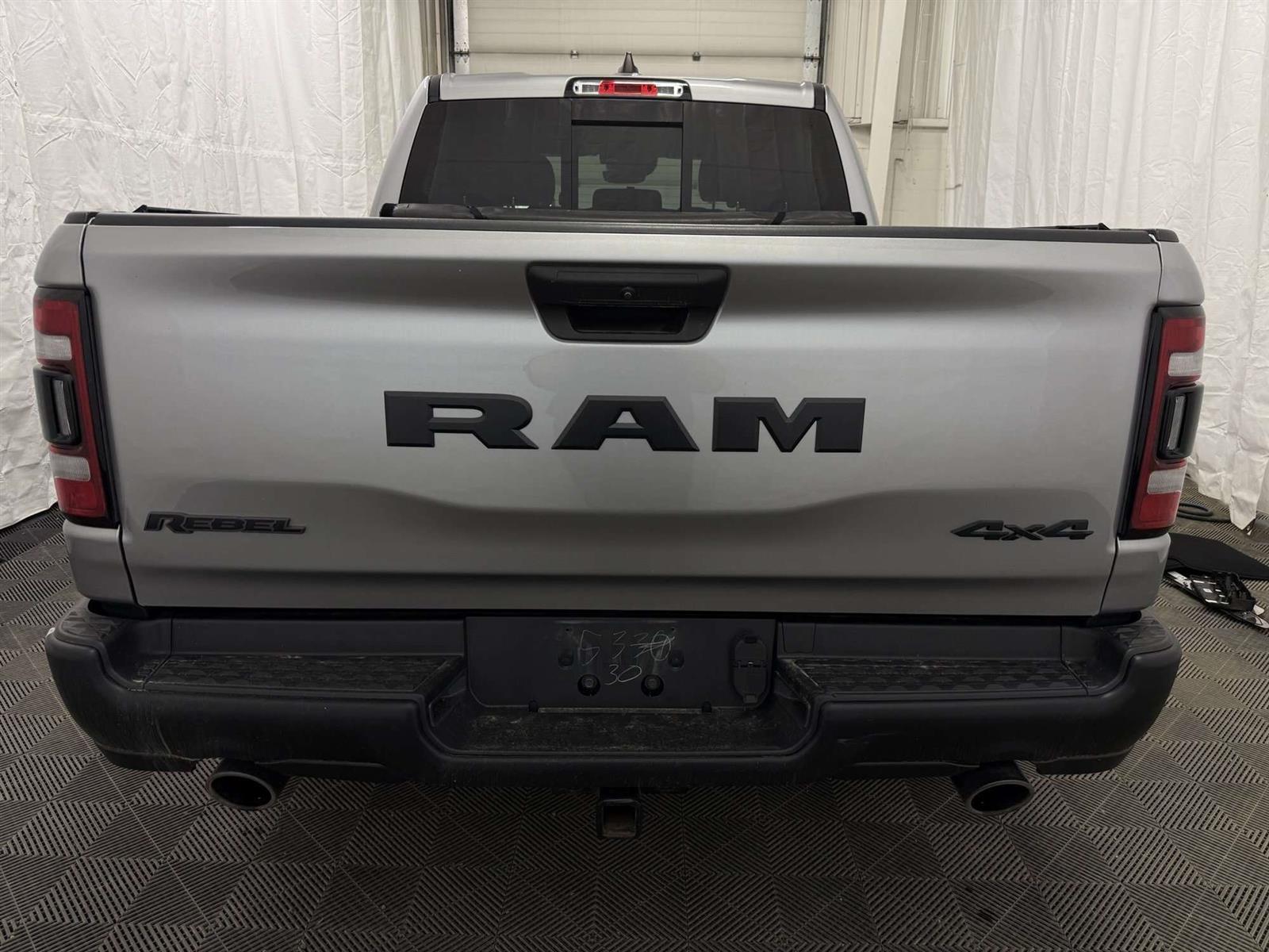 2023 Ram 1500 REBEL 5.7l HEMI | SPORT HOOD | ALPINE AUDIO - Thumbnail 12