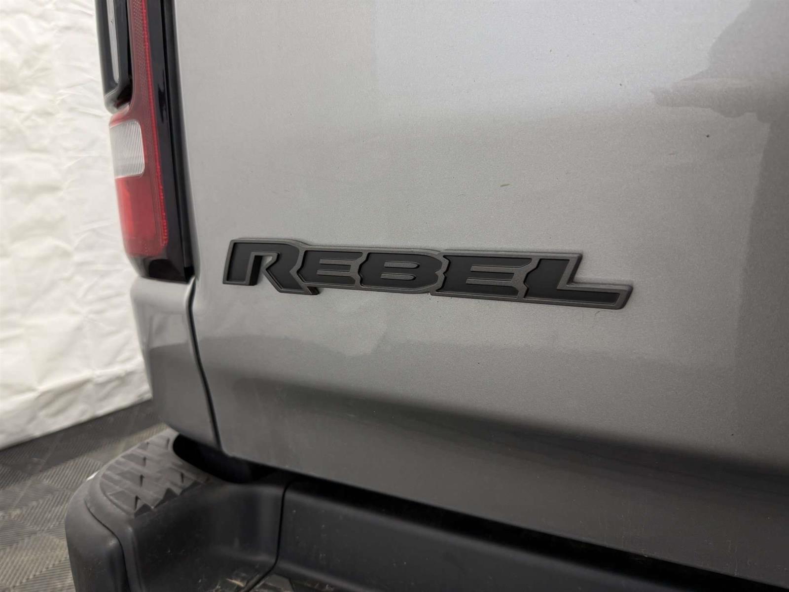 2023 Ram 1500 REBEL 5.7l HEMI | SPORT HOOD | ALPINE AUDIO - Thumbnail 14