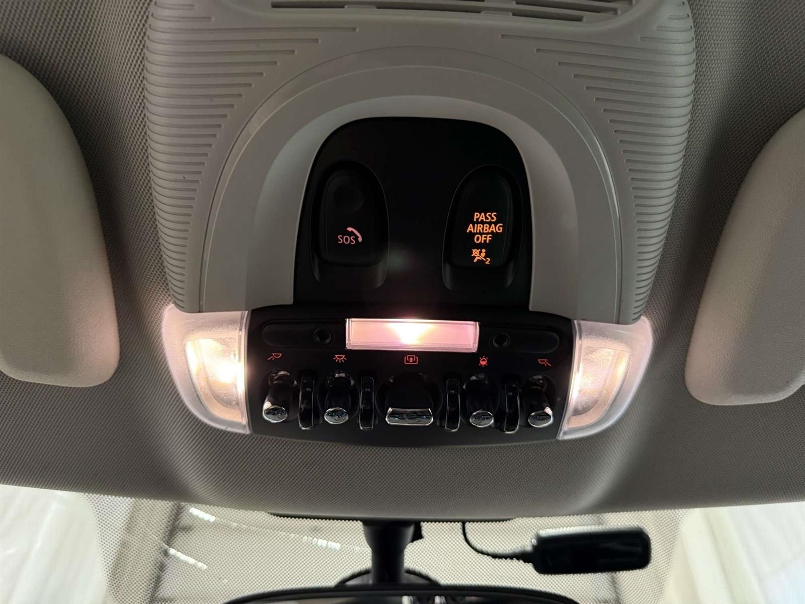 2019 MINI Countryman Cooper S AWD | HEATED LEATHER | SUNROOF - Thumbnail 26