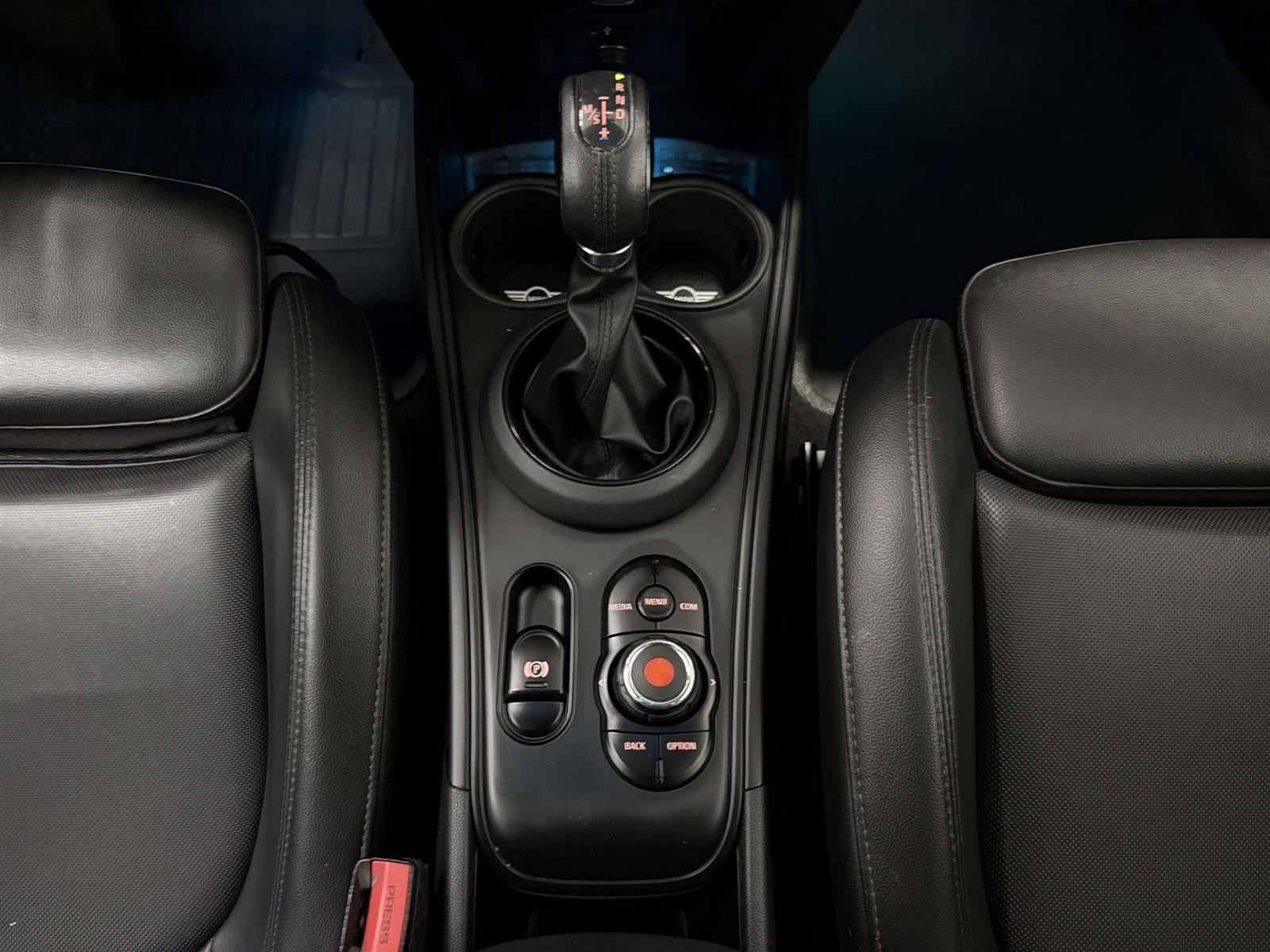 2019 MINI Countryman Cooper S AWD | HEATED LEATHER | SUNROOF - Thumbnail 35