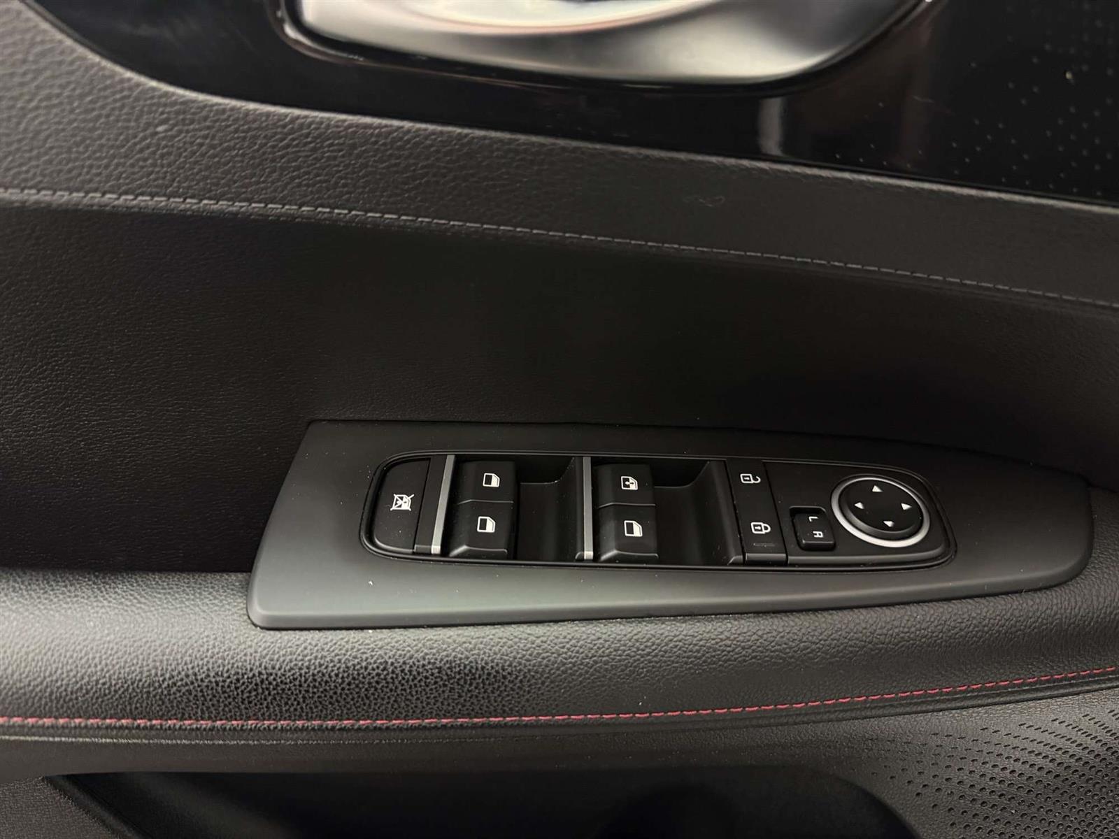 2023 Kia Forte GT LIMITED | HTD/CLD LEATHER | MOONROOF - Thumbnail 17