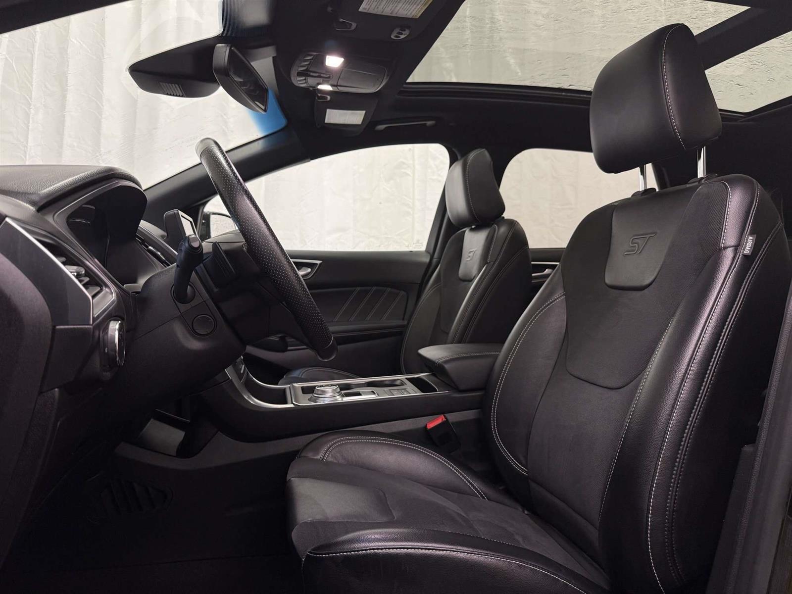 2022 Ford Edge ST AWD | LEATHER/SUEDE | SUNROOF | REMOTE START - Thumbnail 18