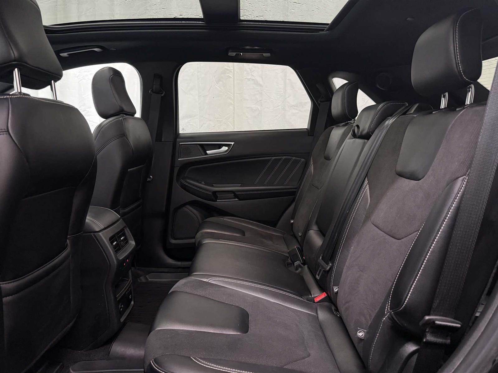 2022 Ford Edge ST AWD | LEATHER/SUEDE | SUNROOF | REMOTE START - Thumbnail 38