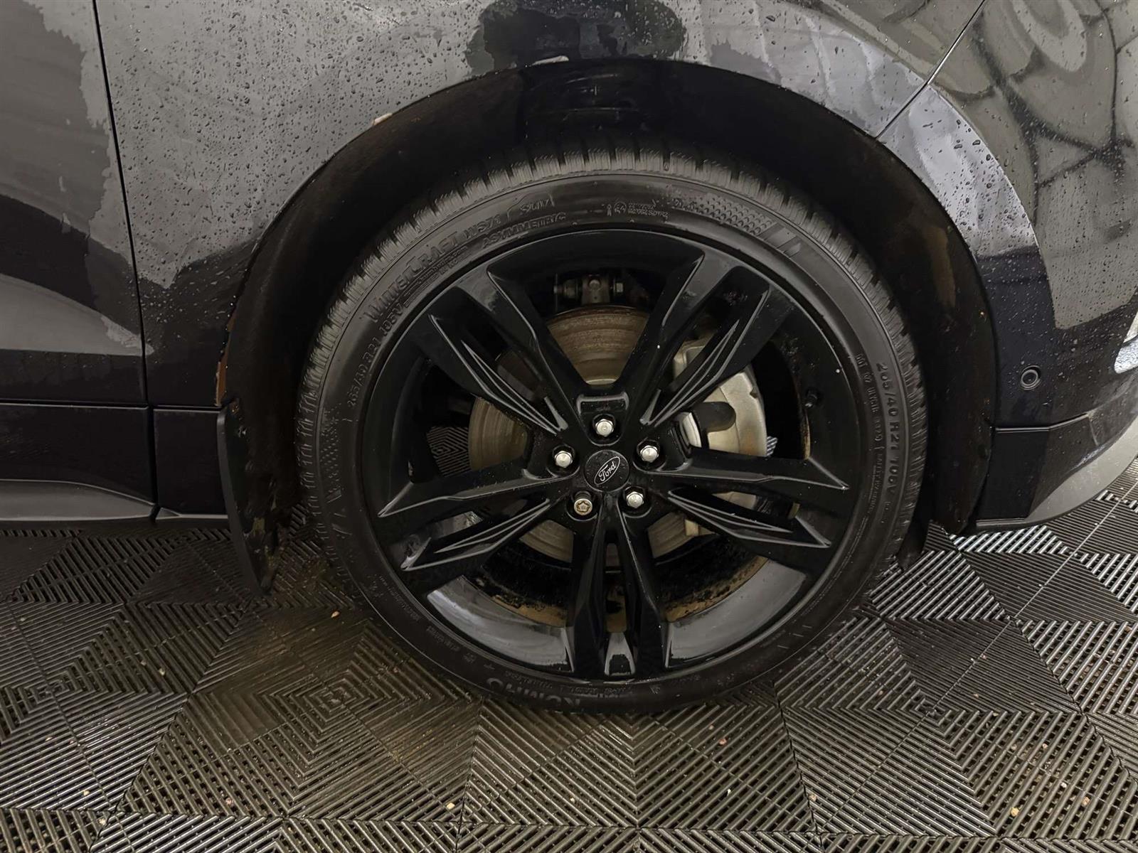 2022 Ford Edge ST AWD | LEATHER/SUEDE | SUNROOF | REMOTE START - Thumbnail 4