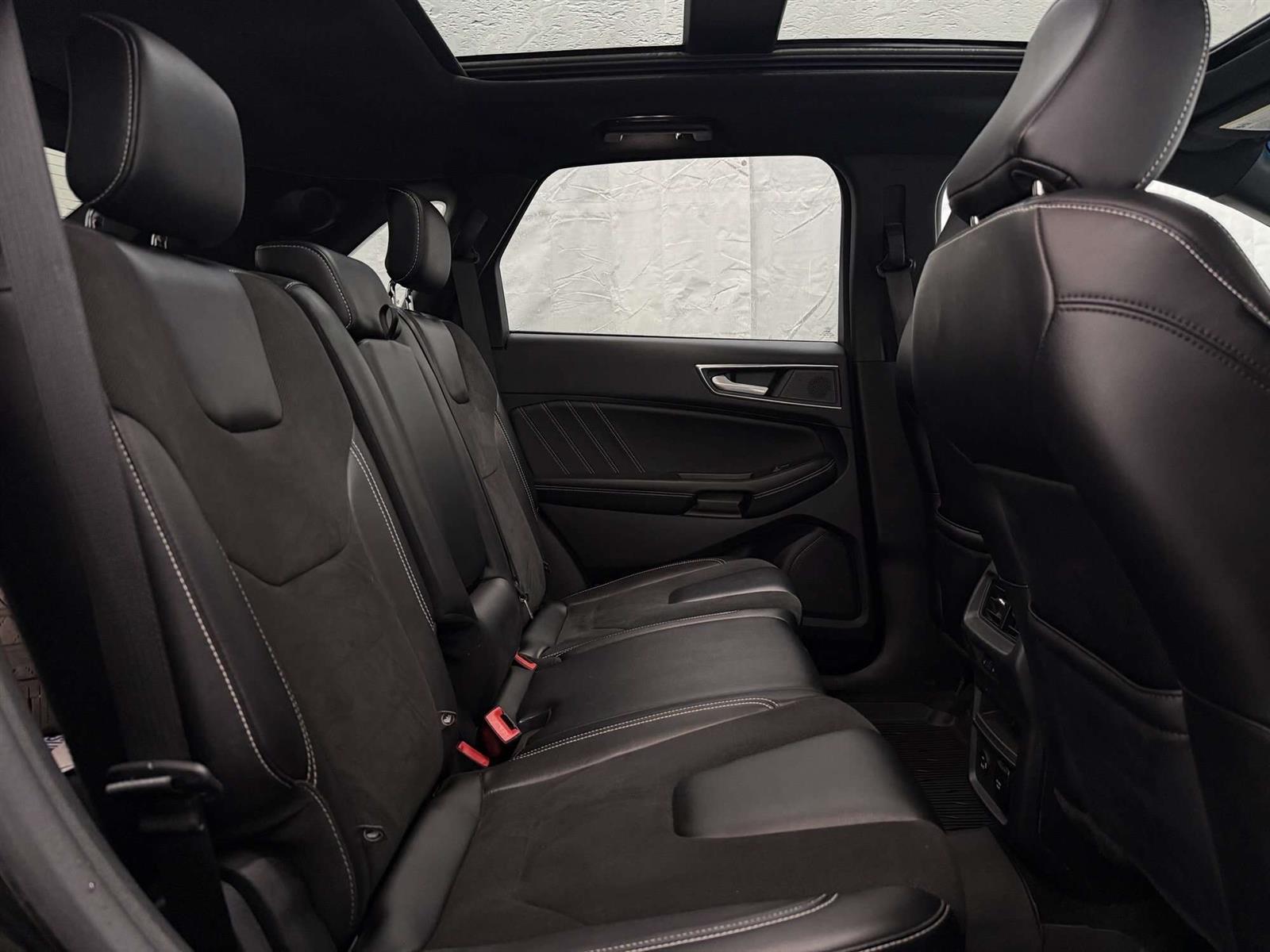 2022 Ford Edge ST AWD | LEATHER/SUEDE | SUNROOF | REMOTE START - Thumbnail 40