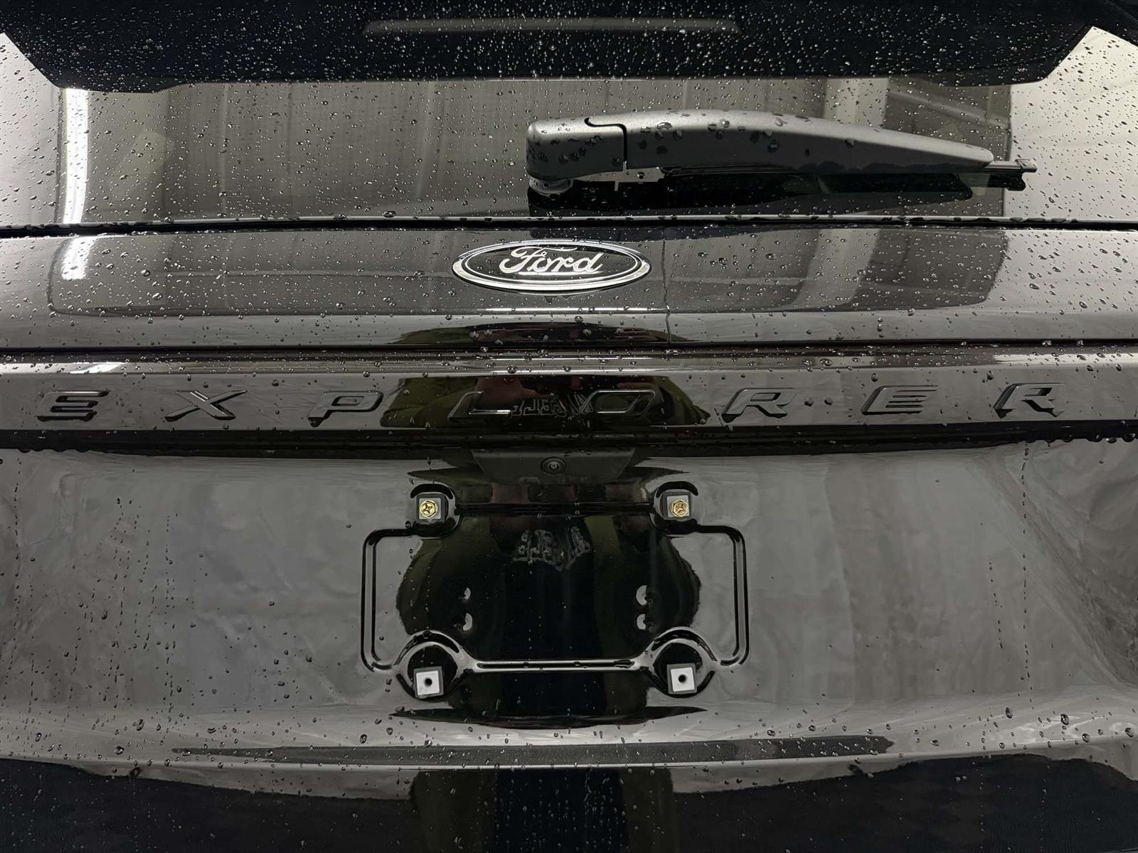 2026 Ford Explorer ULTIMATE PACKAGE | PANO ROOF | MASSAGE SEATS - Thumbnail 12