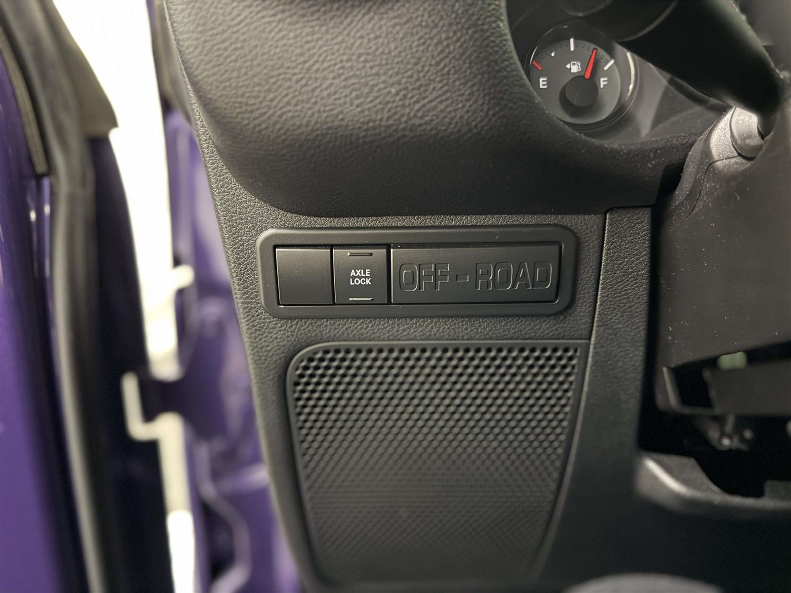 2016 Jeep Wrangler WRANGLER SAHARA BACKCOUNTRY | HEATED LEATHER - Thumbnail 22