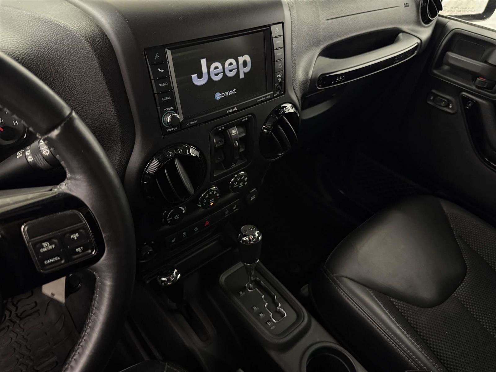 2016 Jeep Wrangler WRANGLER SAHARA BACKCOUNTRY | HEATED LEATHER - Thumbnail 23