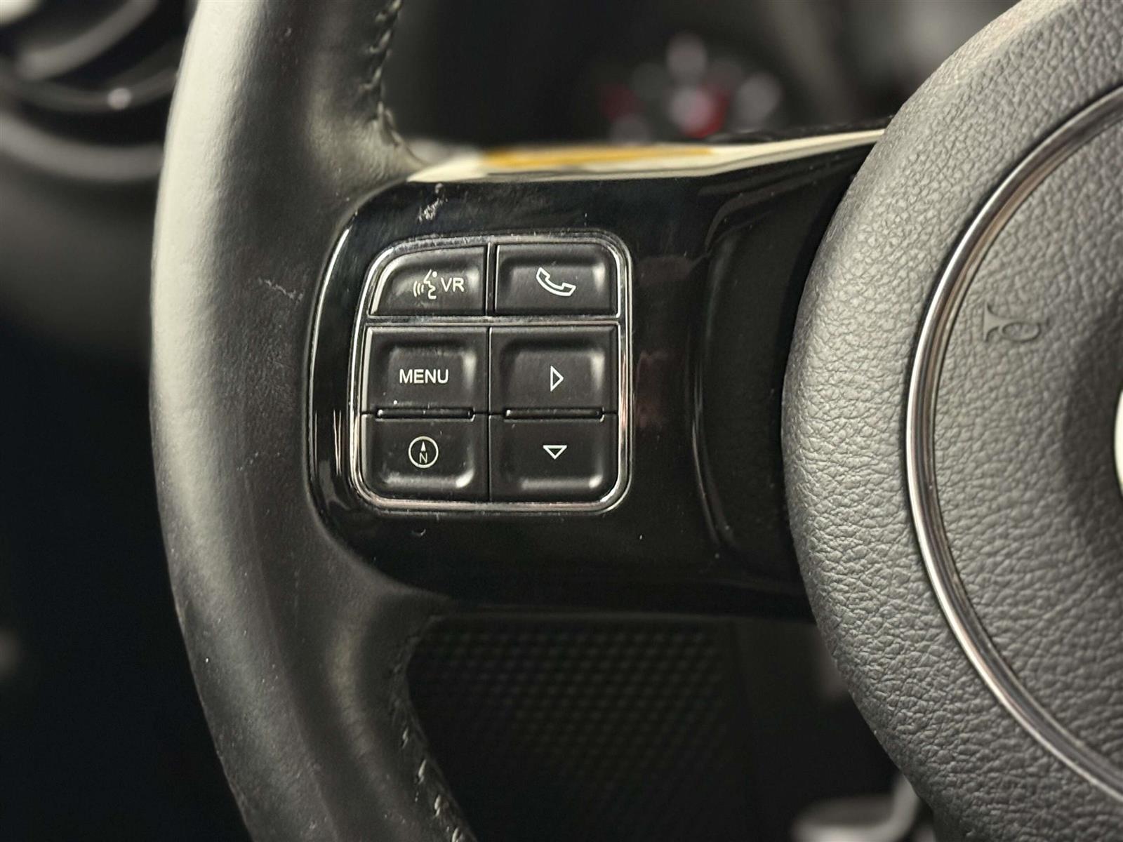 2016 Jeep Wrangler WRANGLER SAHARA BACKCOUNTRY | HEATED LEATHER - Thumbnail 26