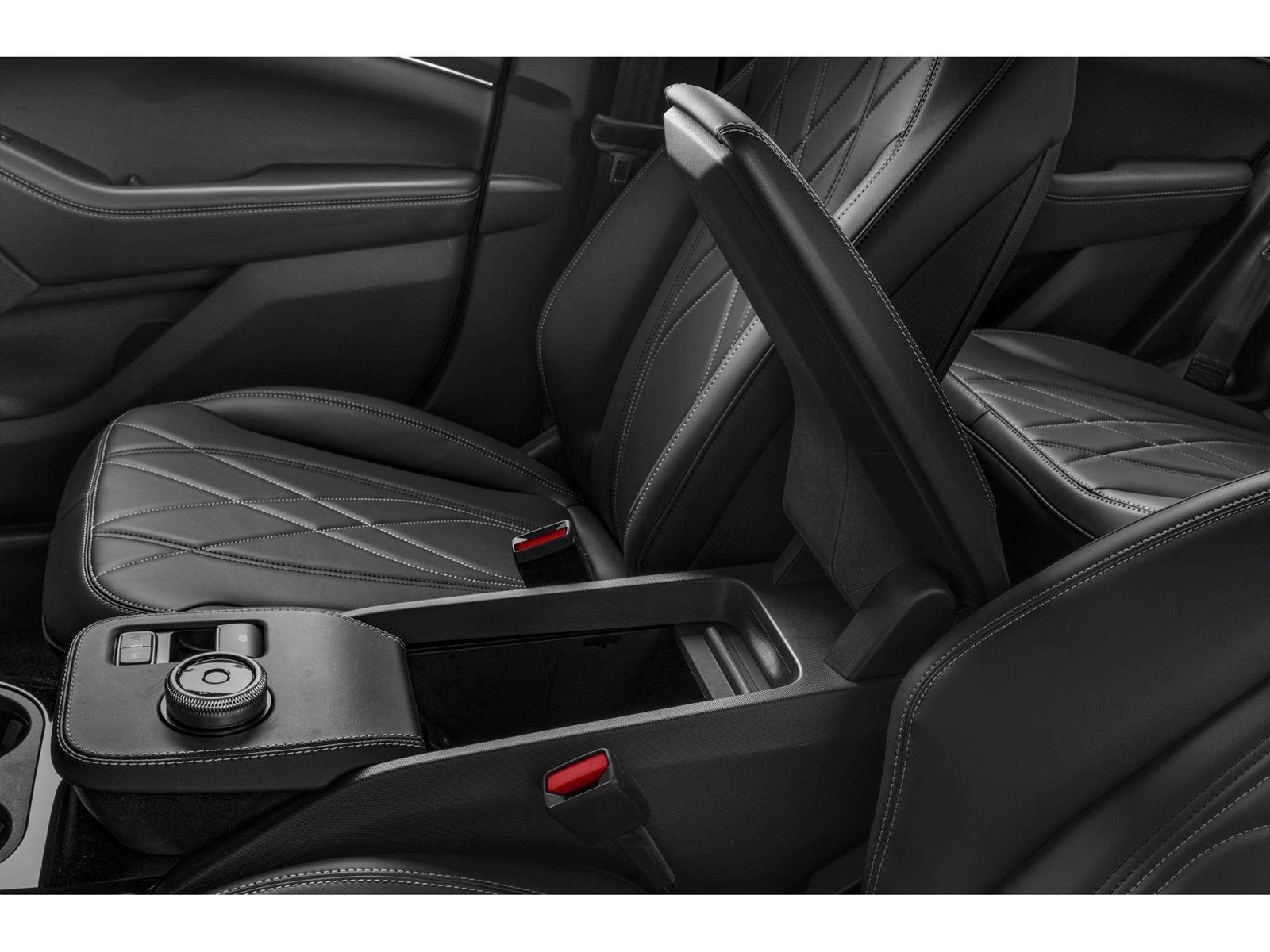 2026 Ford Mustang Mach-E Select AWD - Thumbnail 9