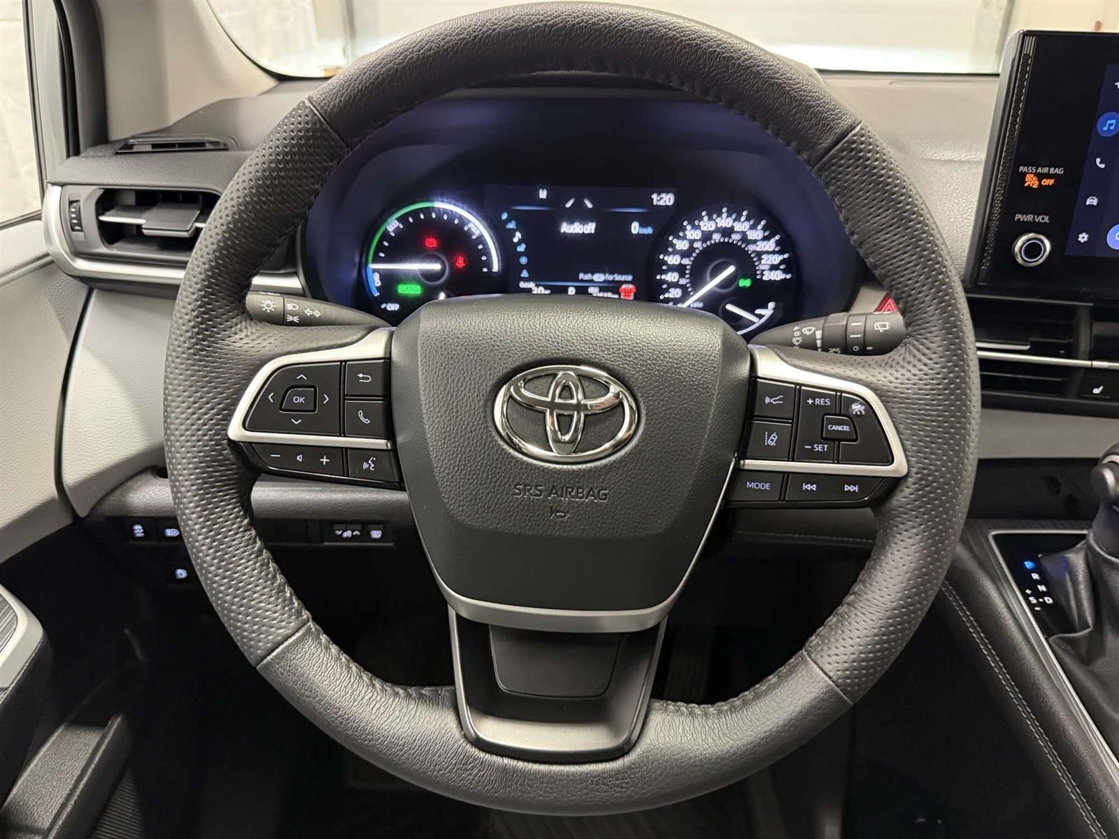2025 Toyota Sienna XLE 8 PASSENGER | LEATHER | MOOROOF - Thumbnail 27