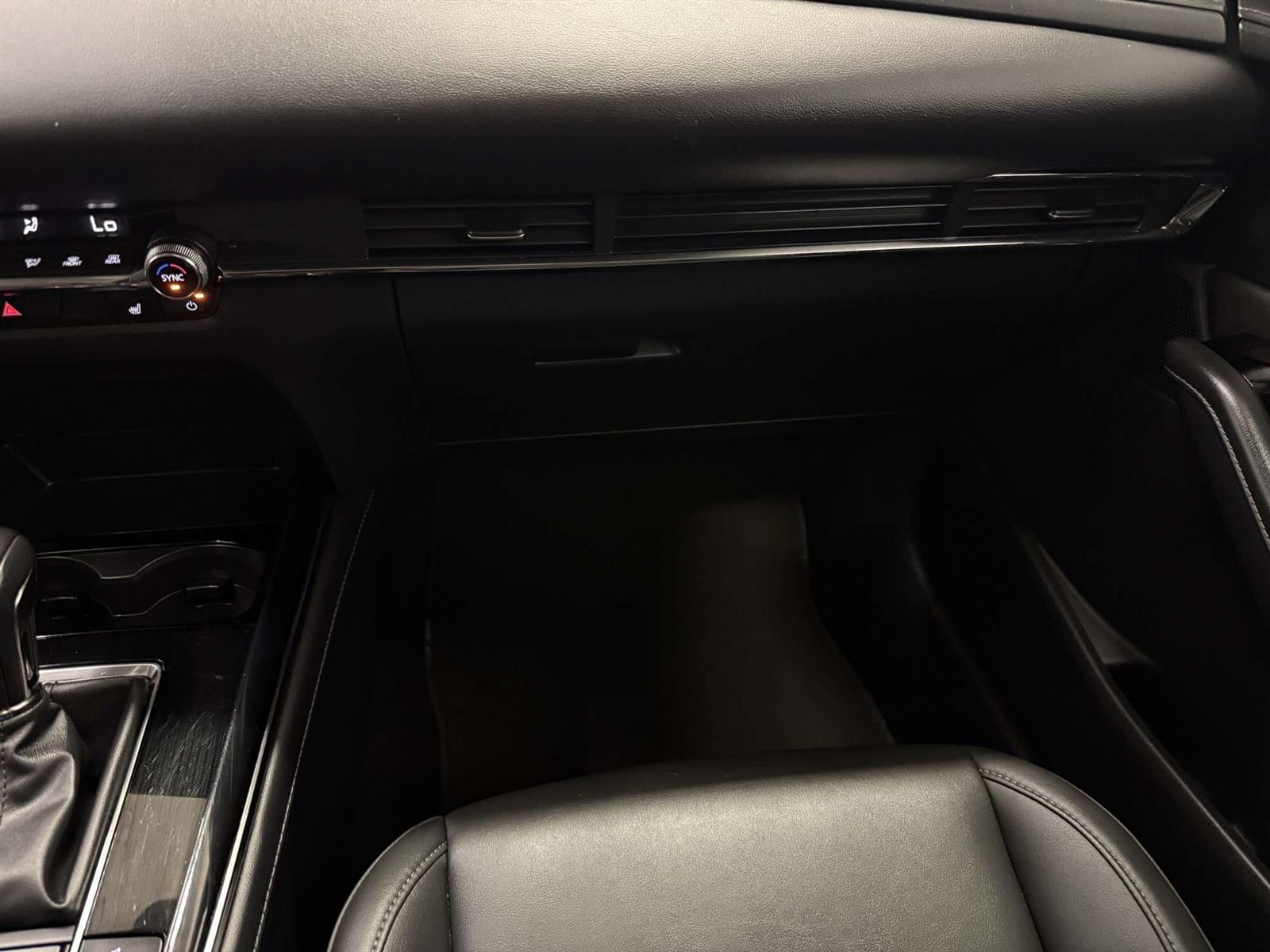 2024 Mazda CX-30 GS AWD LUXURY PKG | LEATHER | SUNROOF | NAV - Thumbnail 32