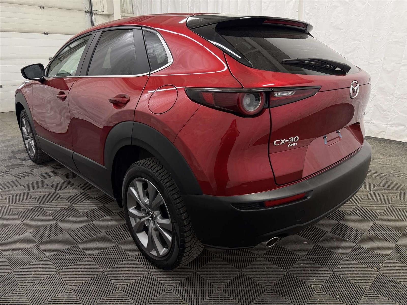 2024 Mazda CX-30 GS AWD LUXURY PKG | LEATHER | SUNROOF | NAV - Thumbnail 9