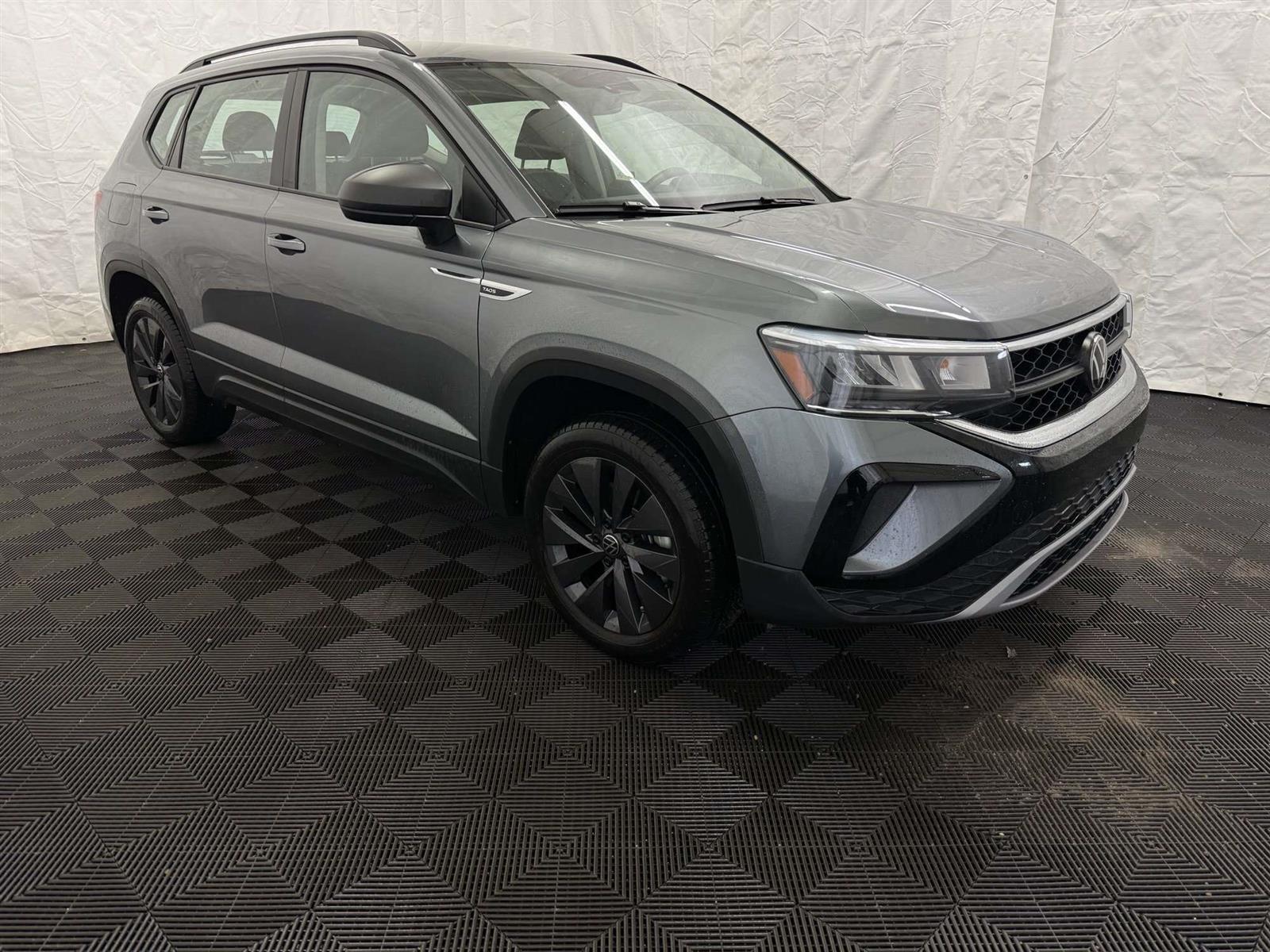 2024 Volkswagen Taos TRENDLINE 1.5 TURBOCHARGED - Thumbnail 2