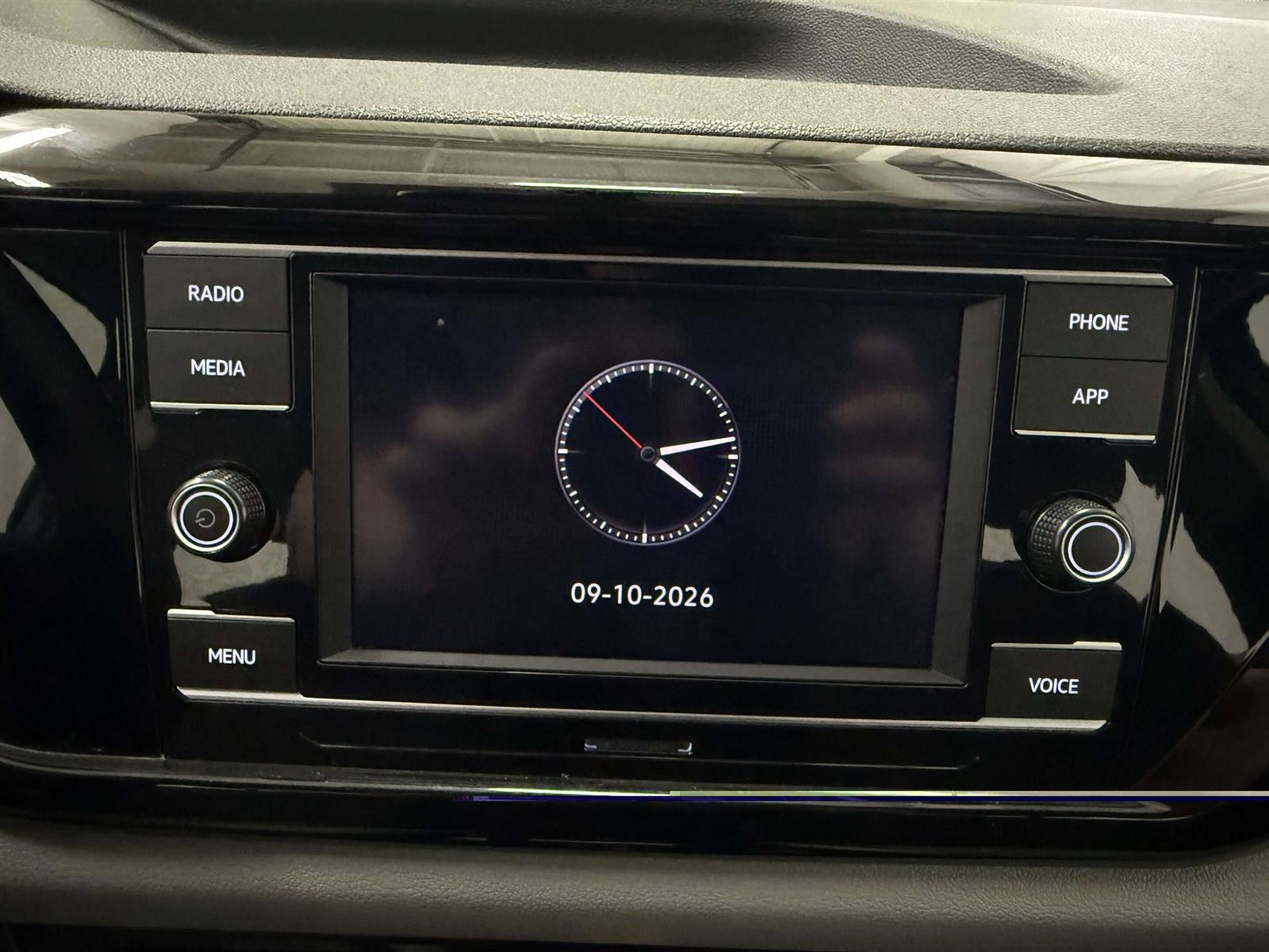 2024 Volkswagen Taos TRENDLINE 1.5 TURBOCHARGED - Thumbnail 29