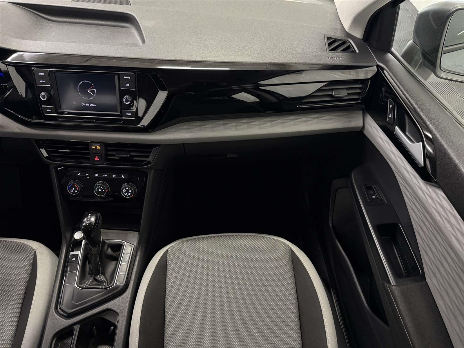 2024 Volkswagen Taos TRENDLINE 1.5 TURBOCHARGED - Thumbnail 33
