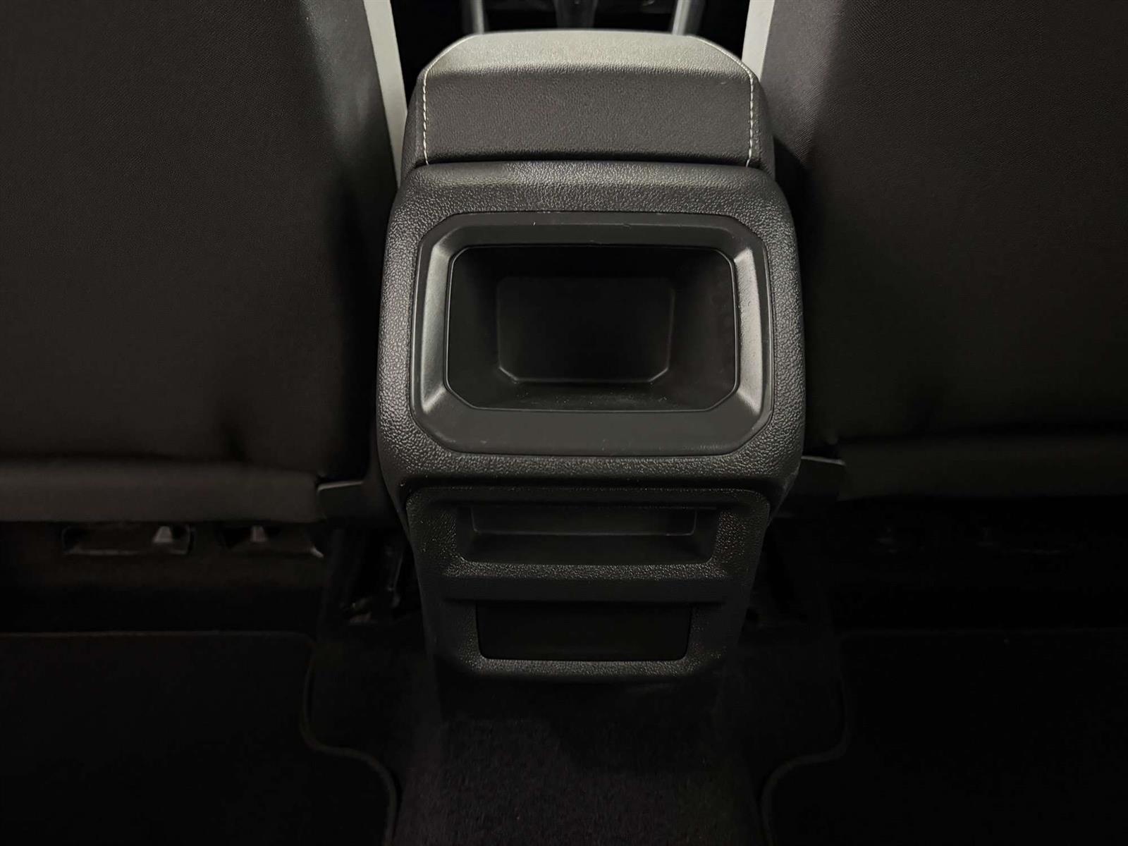 2024 Volkswagen Taos TRENDLINE 1.5 TURBOCHARGED - Thumbnail 38