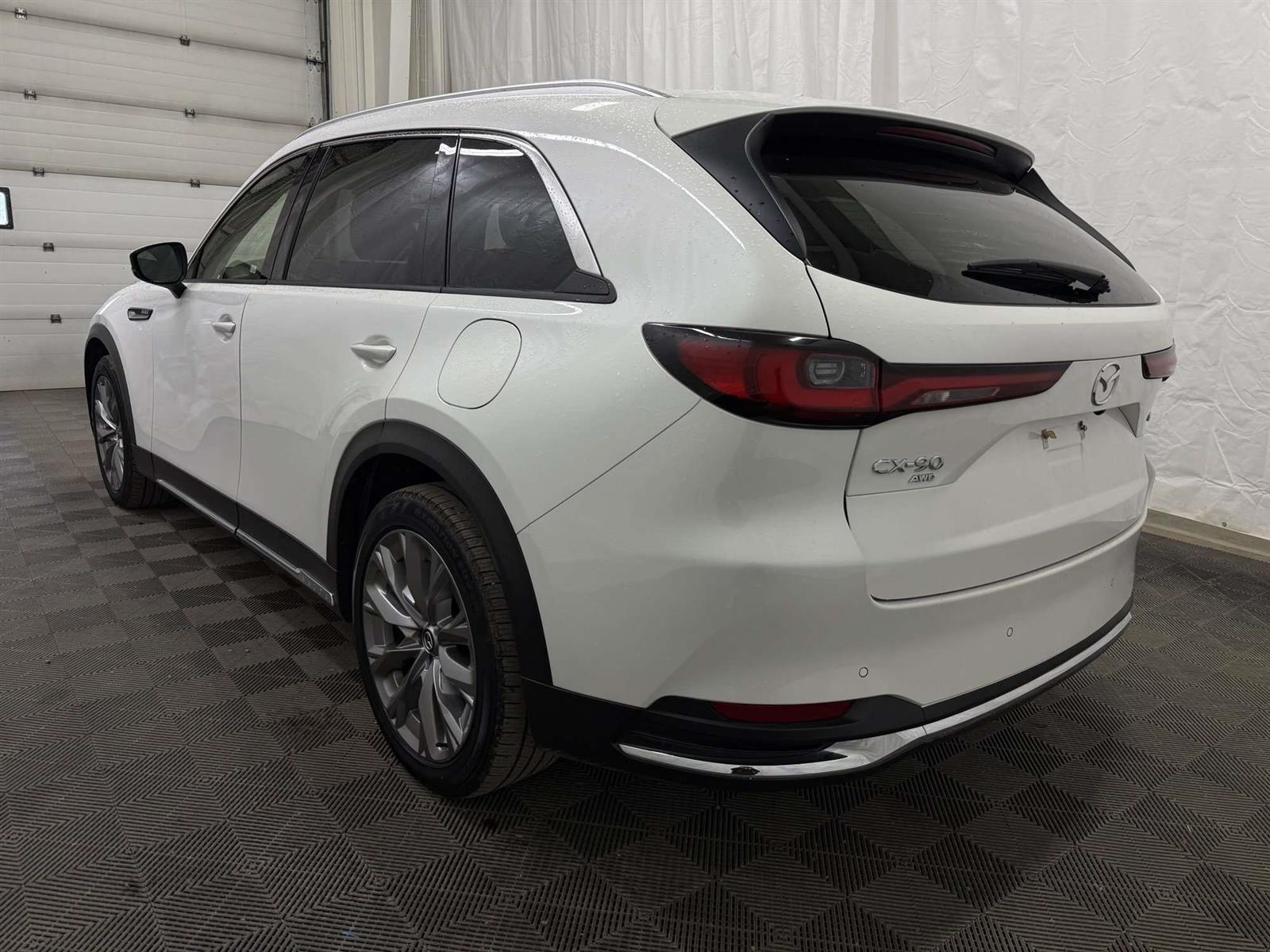2025 Mazda CX-90 MHEV GT AWD - Thumbnail 10