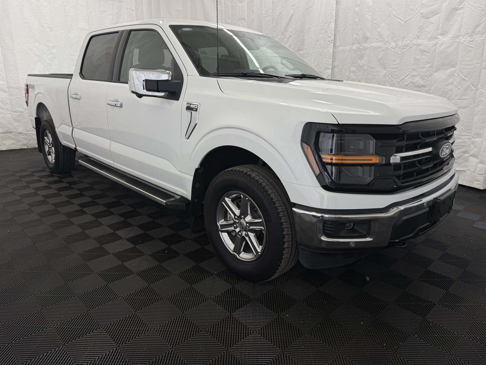 2024 Ford F 150 XLT 302A 4X4 | FX4 PKG | TOW/HAUL PKG | LONG BOX - Thumbnail 2