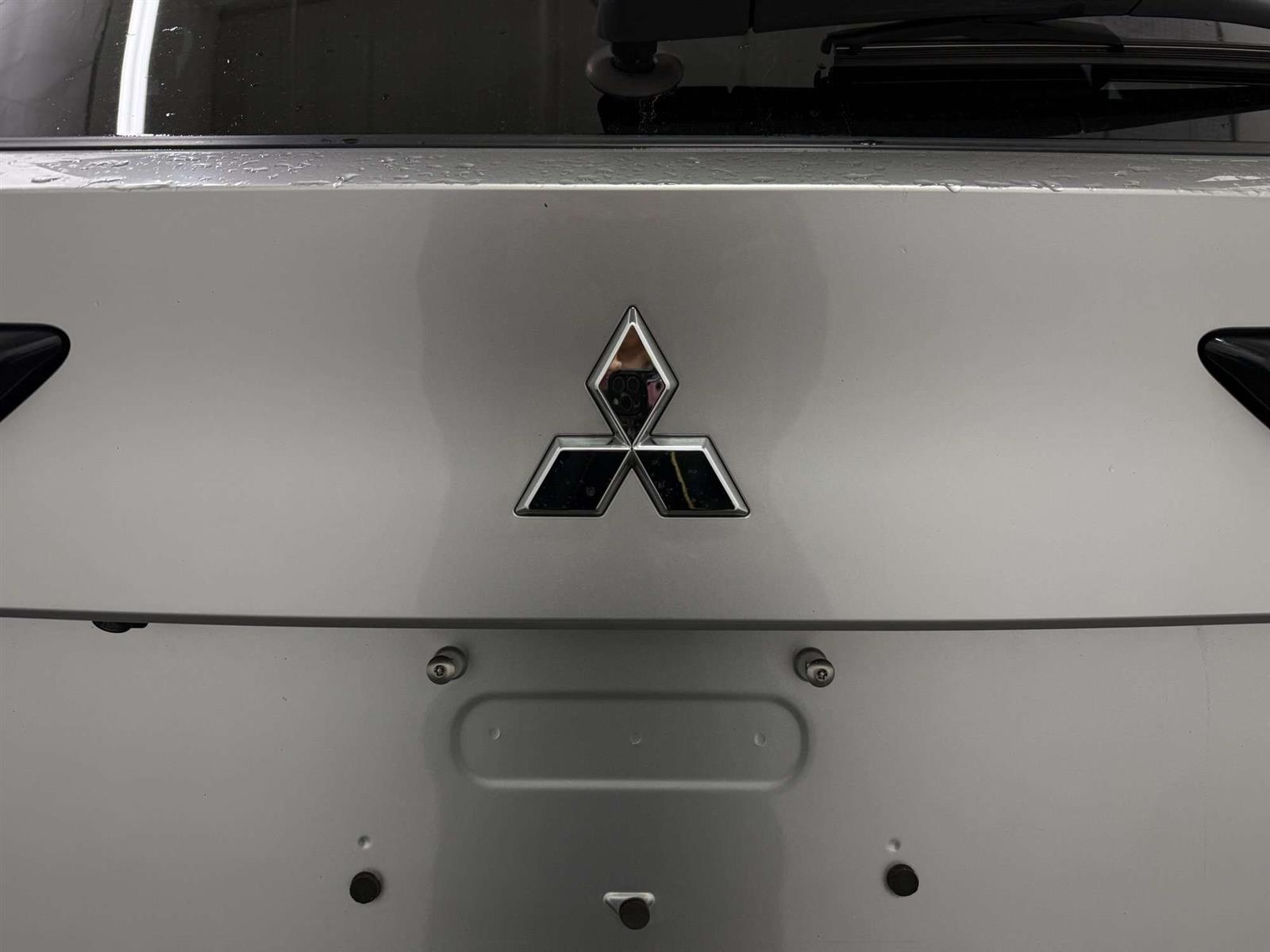 2025 Mitsubishi Outlander ES S-AWC 7 PASSENGER | HEATED SEATS - Thumbnail 11