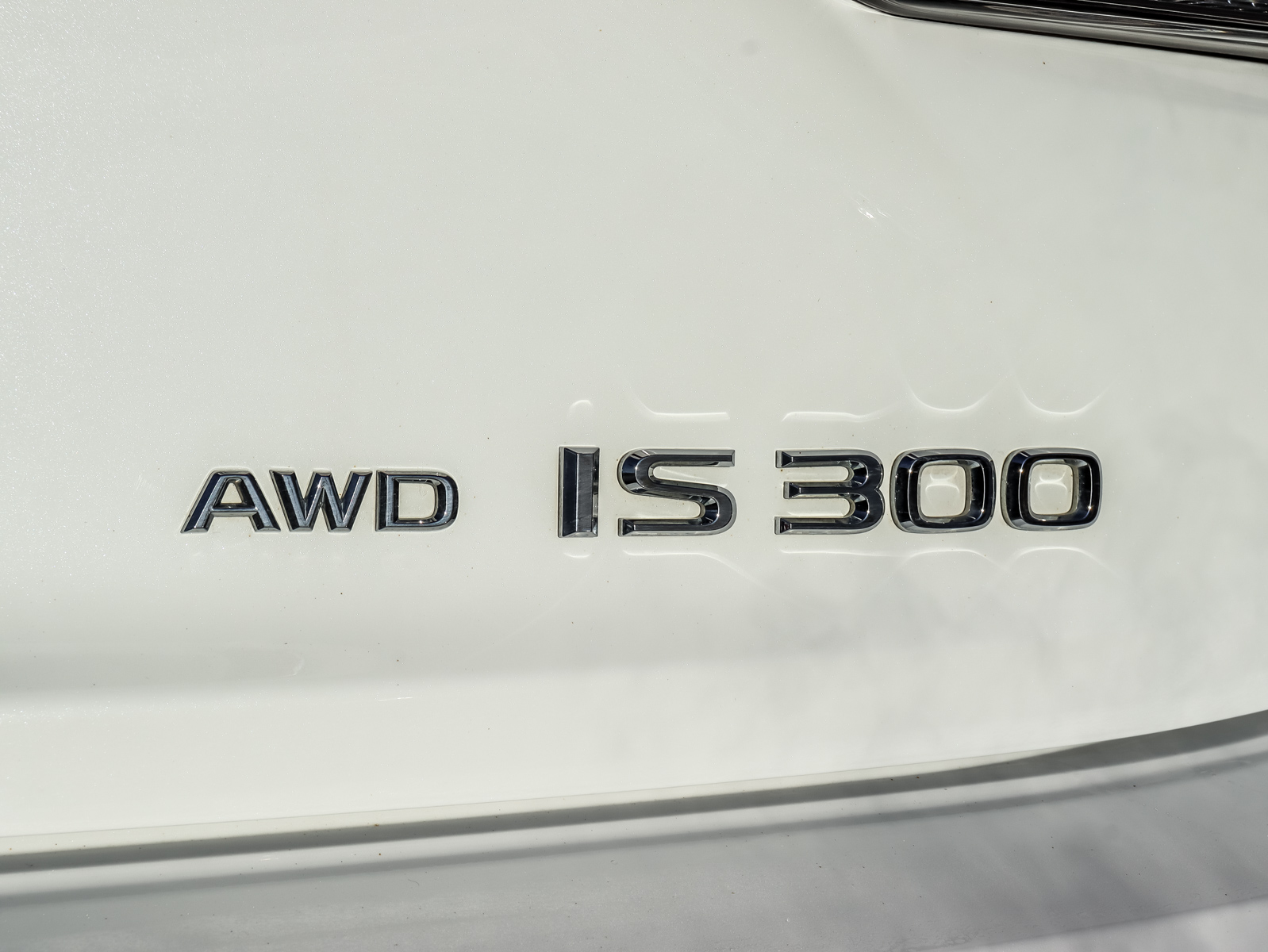 2020 Lexus IS 30023