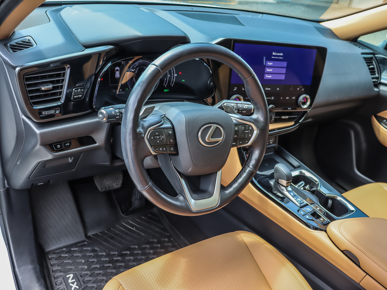 2022 Lexus NX 350h12