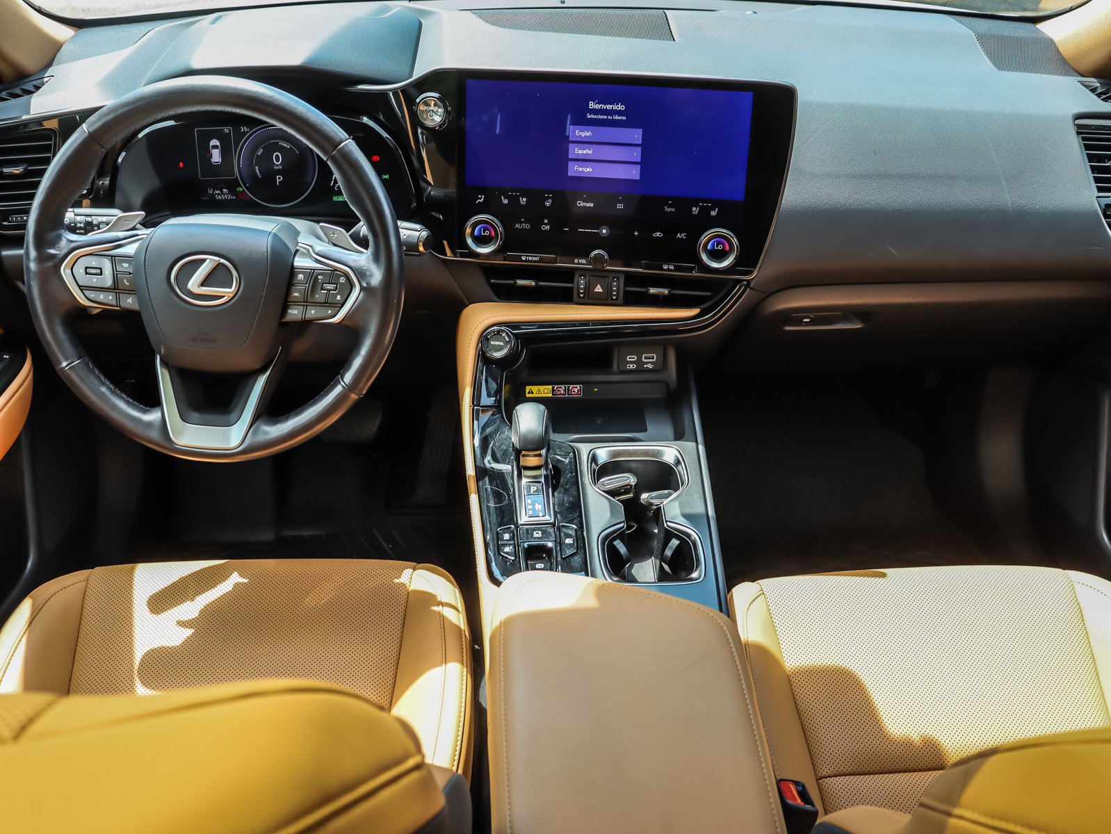 2022 Lexus NX 350h17